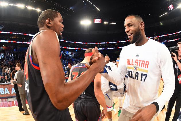 NEW ORLEANS, LA - FEBRUARY 19:  Kevin Durant #35 of the Western Conference All-Star Team shakes hands with LeBron James #23 of the Eastern Conference All-Star Team after the NBA All-Star Game as part of the 2017 NBA All Star Weekend on February 19, 2017 at the Smoothie King Center in New Orleans, Louisiana.  NOTE TO USER: User expressly acknowledges and agrees that, by downloading and or using this Photograph, user is consenting to the terms and conditions of the Getty Images License Agreement.  Mandatory Copyright Notice: Copyright 2017 NBAE (Photo by Andrew D. Bernstein/NBAE via Getty Images)