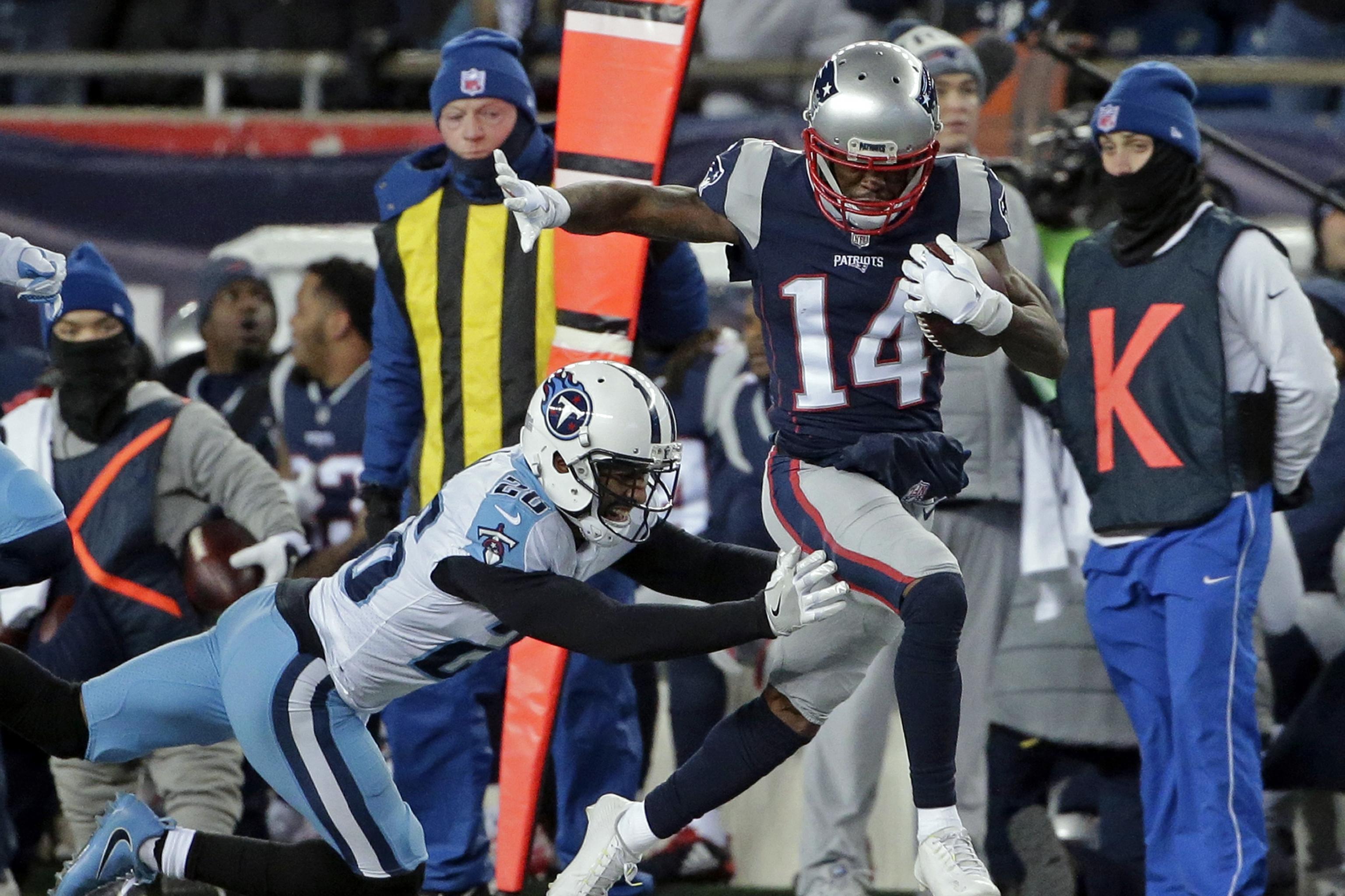 VIDEO: Malcolm Jenkins knocks Brandin Cooks out of Super Bowl LII