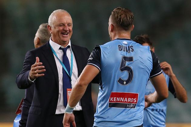 SYDNEY, AUSTRALIA - DECEMBER 30:  Graham Arnold head coach of Sydney celebrates victory with Jordy Buijs at the end of the round 13 A-League match between Sydney FC and Perth Glory at Allianz Stadium on December 30, 2017 in Sydney, Australia.  (Photo by Jason McCawley/Getty Images)