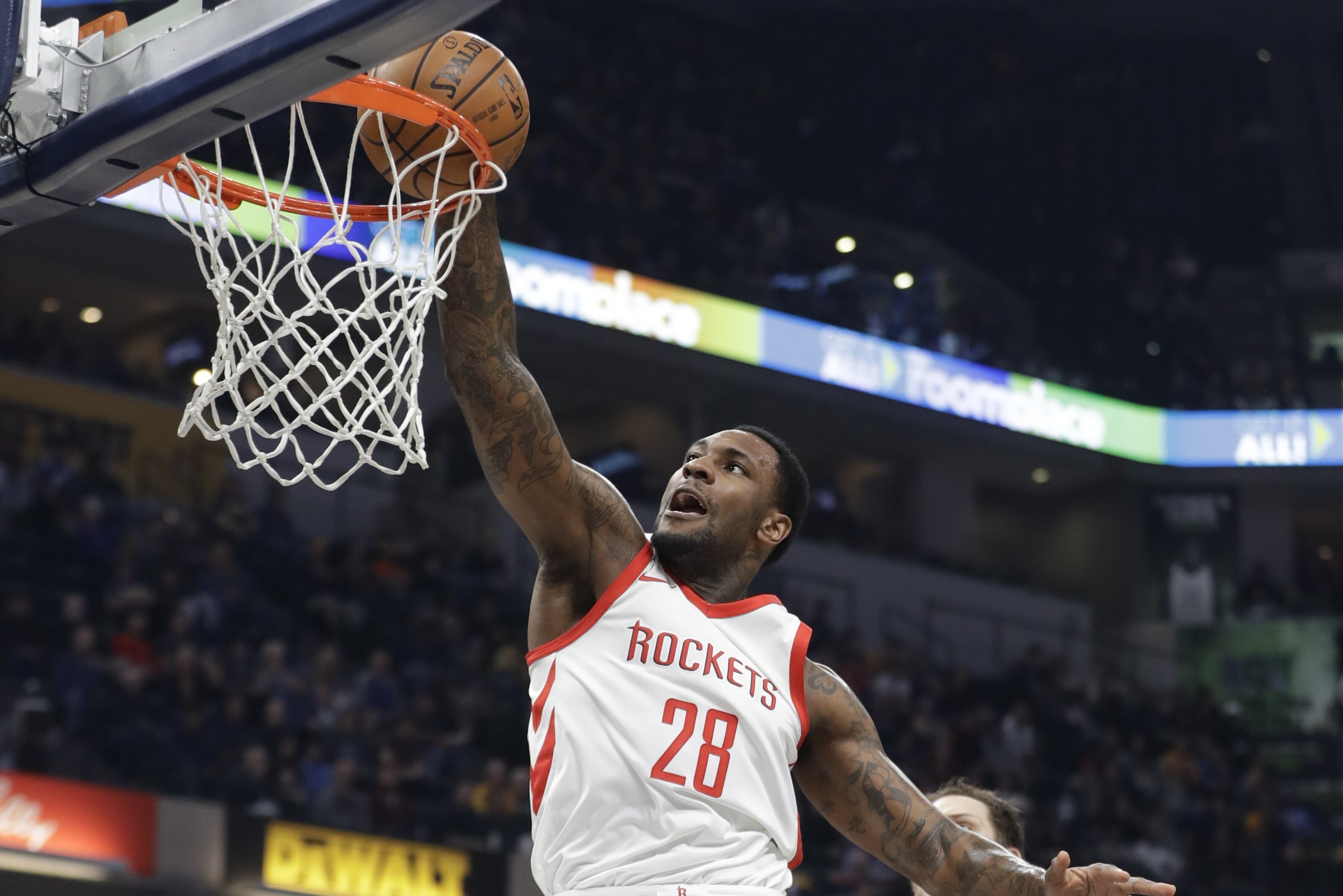 Report Tarik Black Was Player At Clippers Locker Room