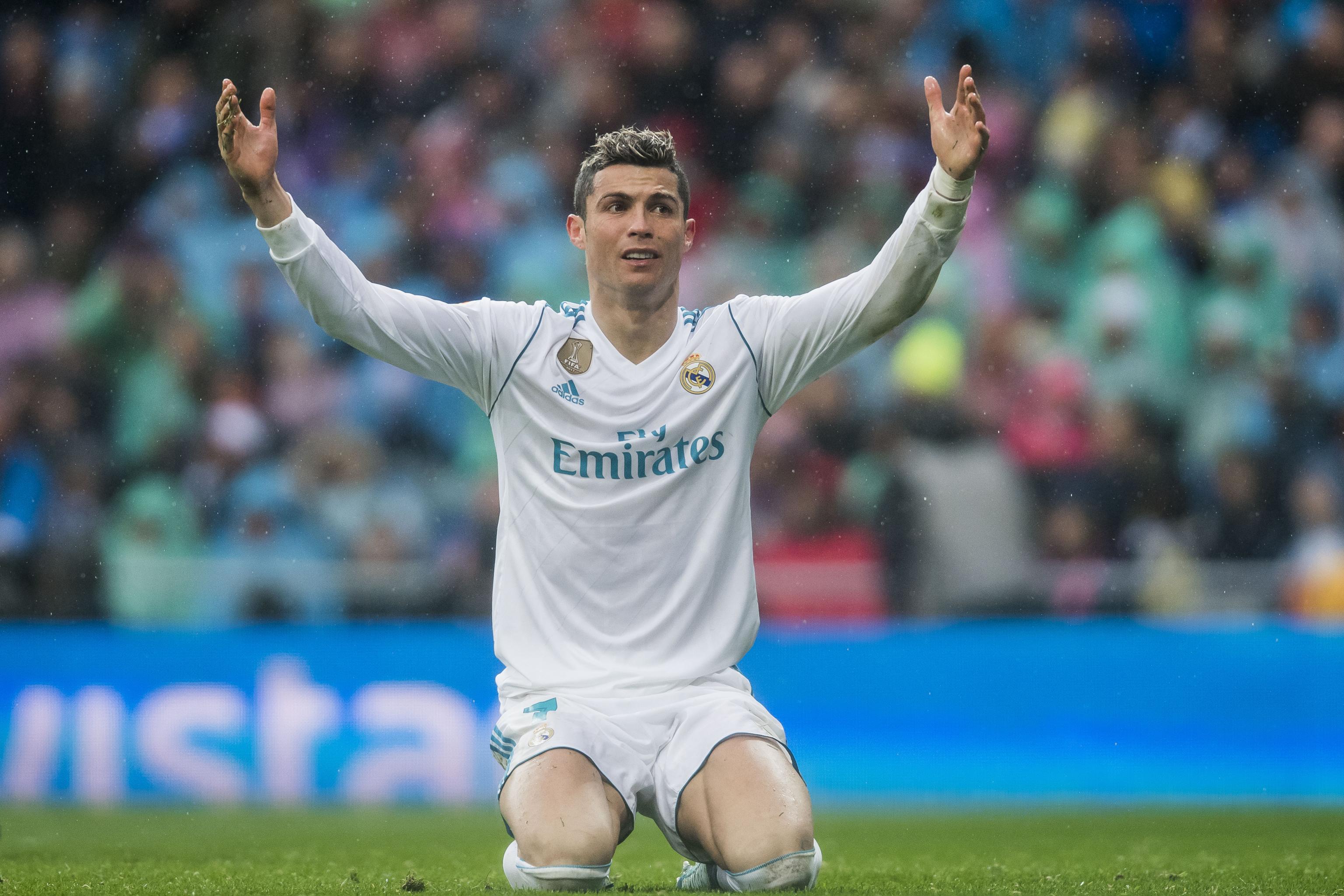 Cristiano Ronaldo green lights two major Real Madrid signings