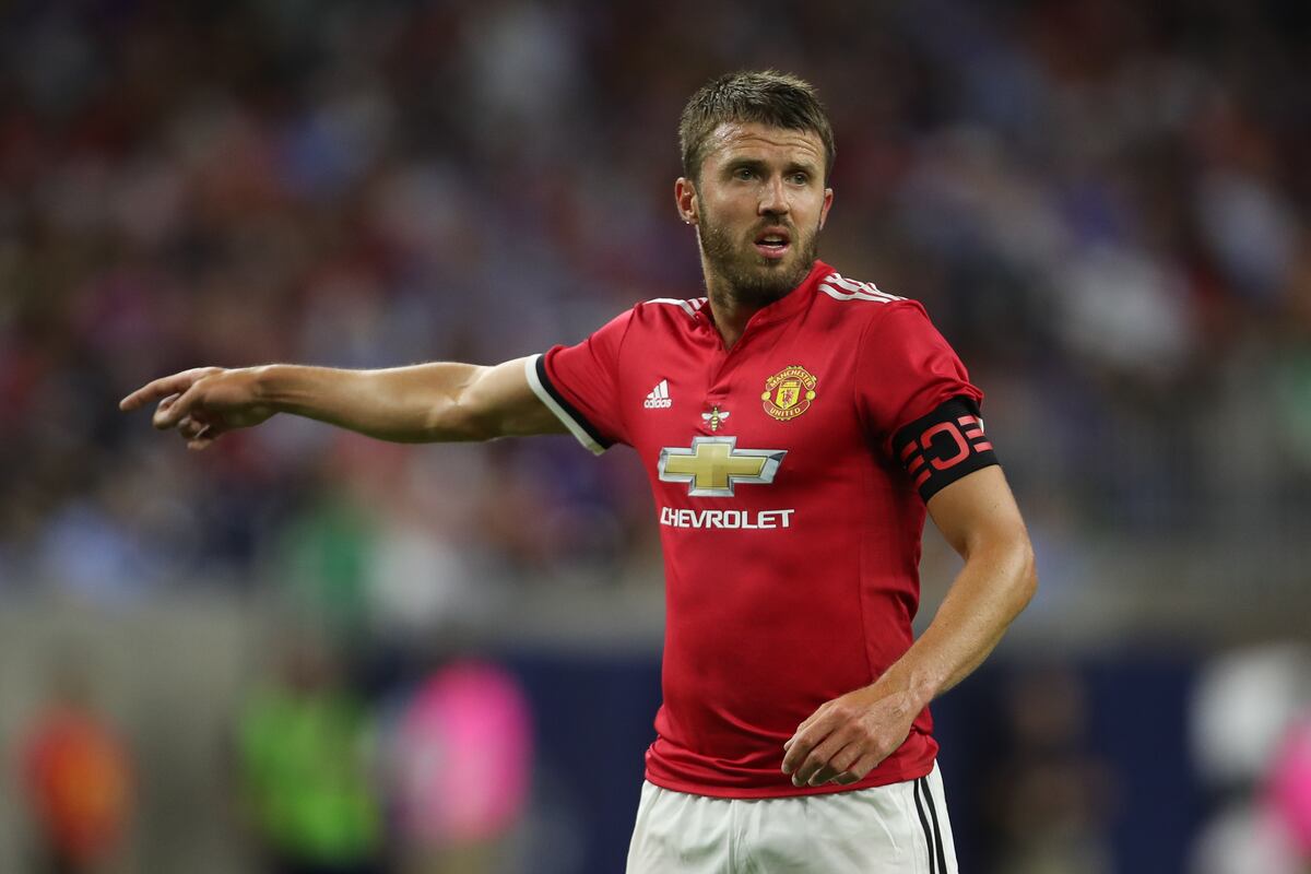 Michael Carrick to Retire After Season, Join Manchester ...