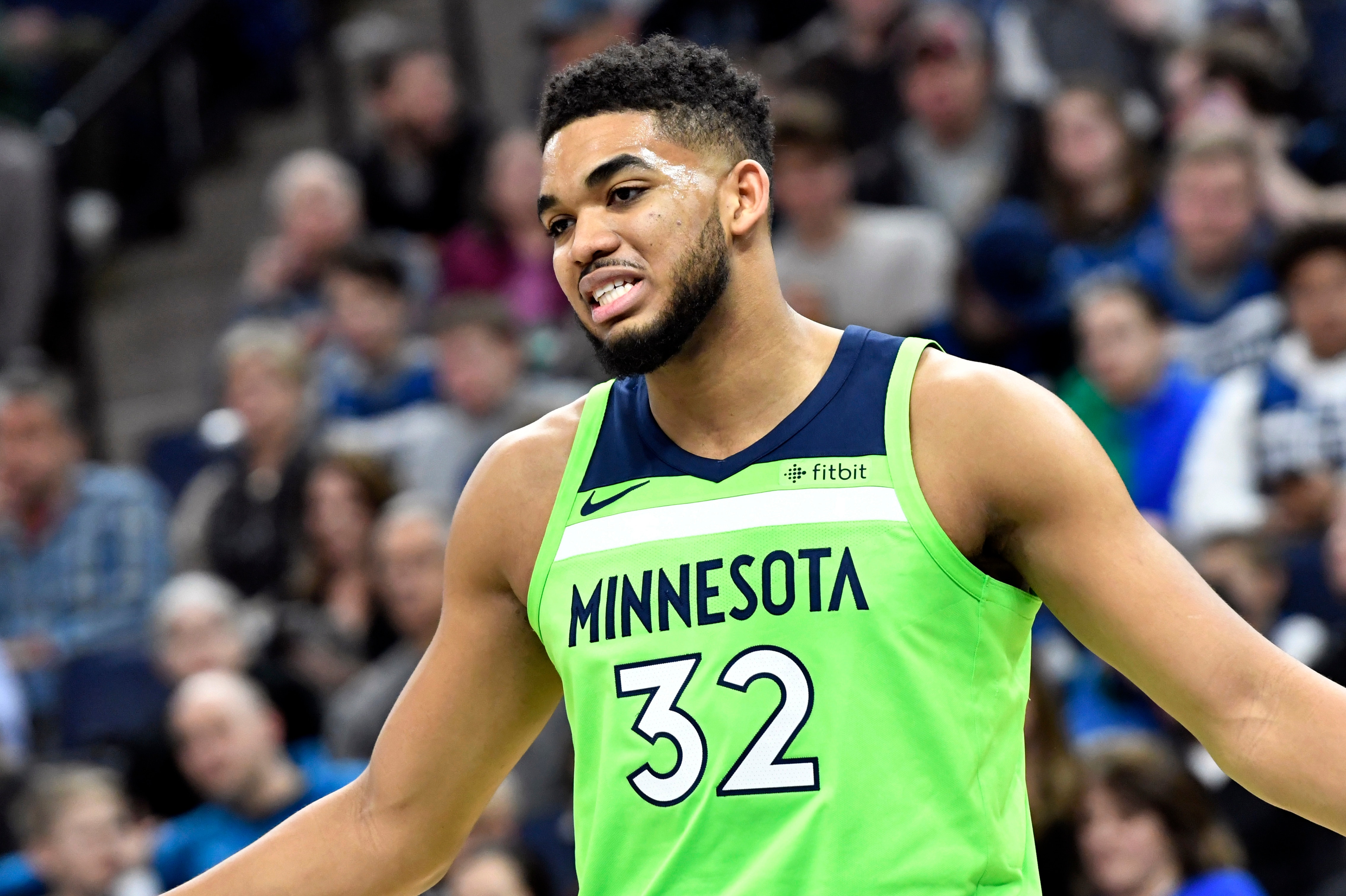 karl anthony towns green jersey
