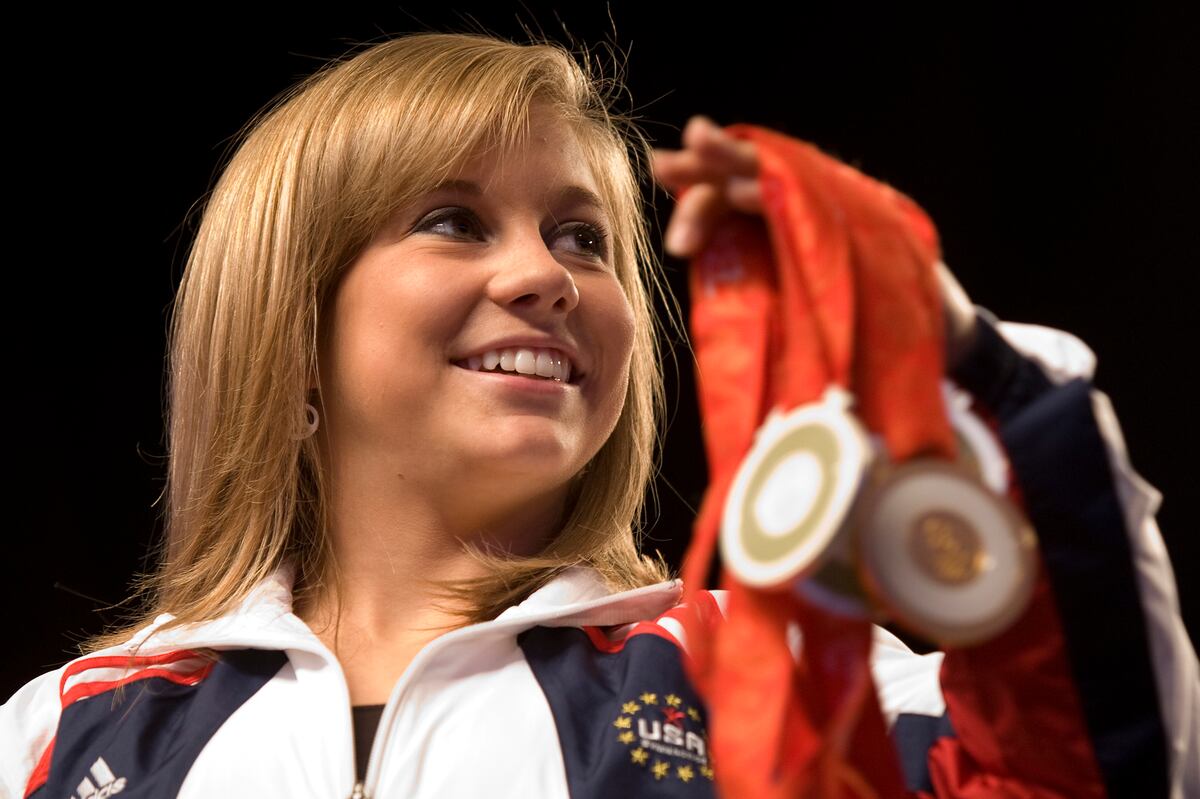 Olympic Gold Medalist Shawn Johnson East Rips USA Gymnastics in Emotional Video News, Scores