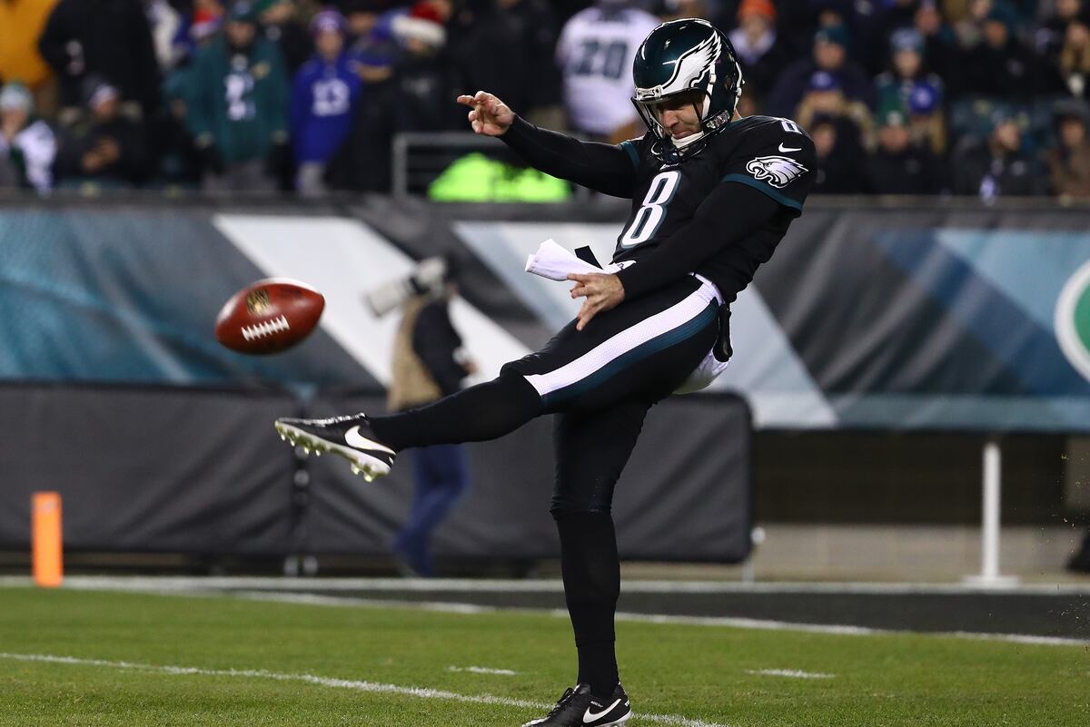 Eagles Punter Donnie Jones Announces Retirement at Age 37 News