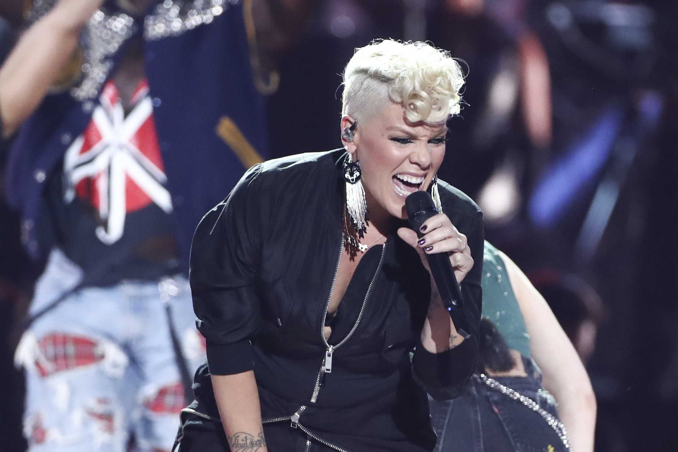 2018 Super Bowl national anthem: The Vegas odds for how long Pink will sing  