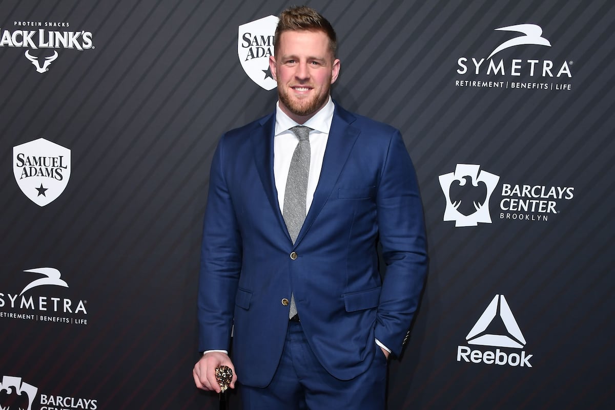 J J Watt Wins Nfl S 17 18 Walter Payton Man Of The Year Award Bleacher Report Latest News Videos And Highlights J J Watt Wins Nfl S 17 18 Walter Payton Man Of The Year Award Bleacher Report Latest News Videos And Highlights