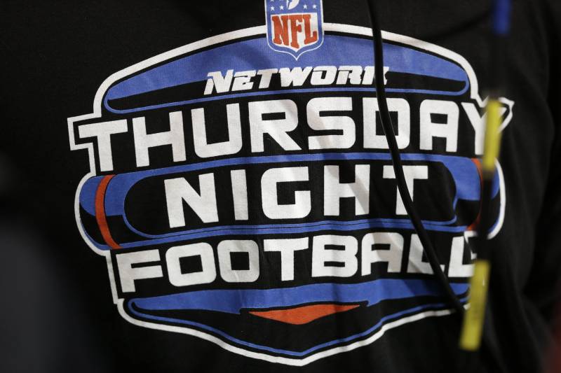 Fox Lands Tv Rights Deal For Nfls Thursday Night Football
