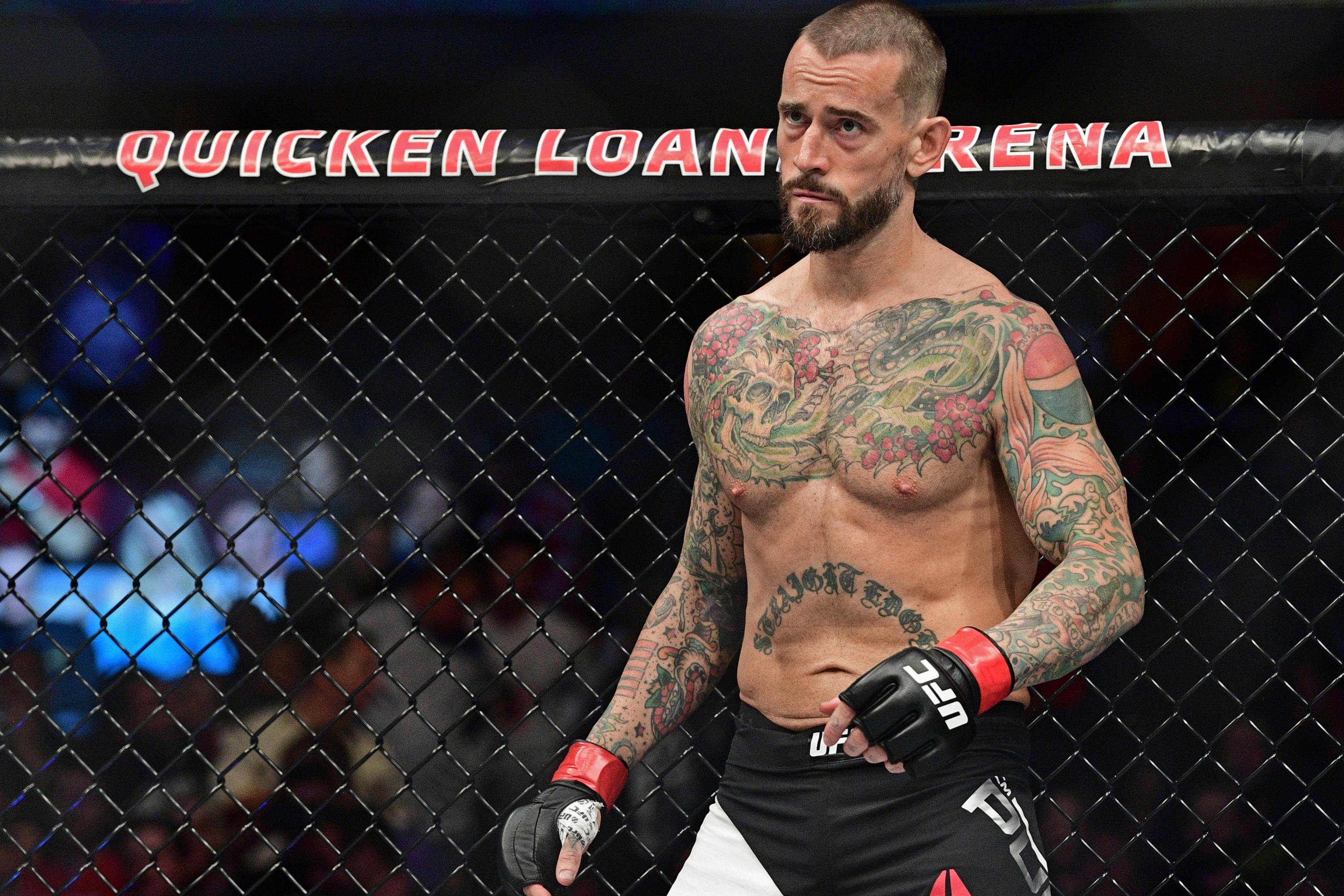 Cm Punk Tweets After Announcement Of Ufc 225 In Chicago Bleacher Report Latest News Videos And Highlights