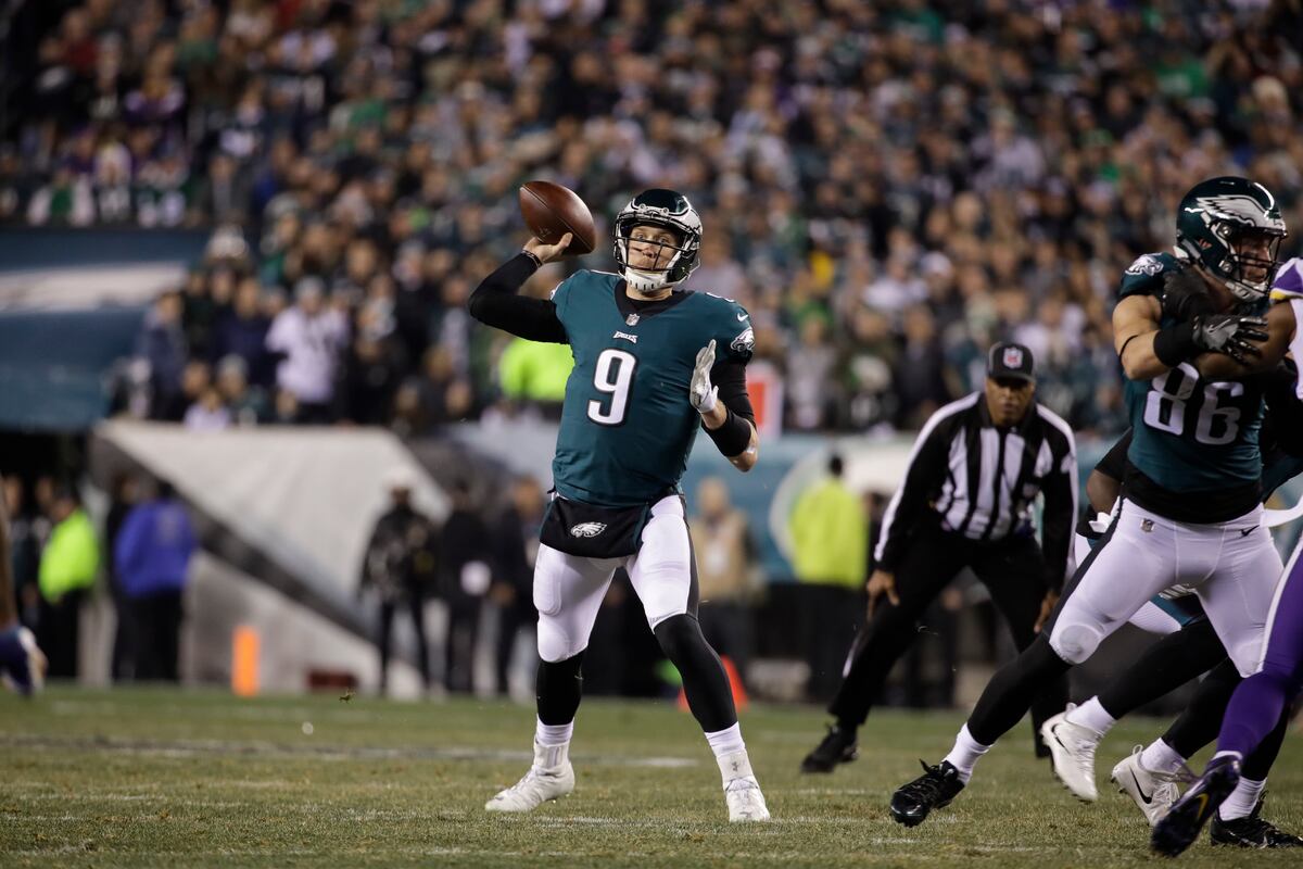 Super Bowl 52: Eagles vs. Patriots Live Stream, Odds and 