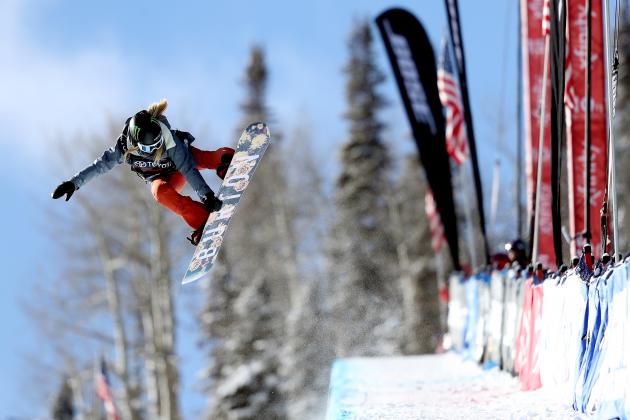SNOWMASS, CO - JANUARY 11: Chloe Kim #1 competes in qualifying for the Ladies' Snowboard Halfpipe final during the Toyota U.S. Grand Prix on January 11, 2018 in Snowmass, Colorado.  (Photo by Matthew Stockman/Getty Images)