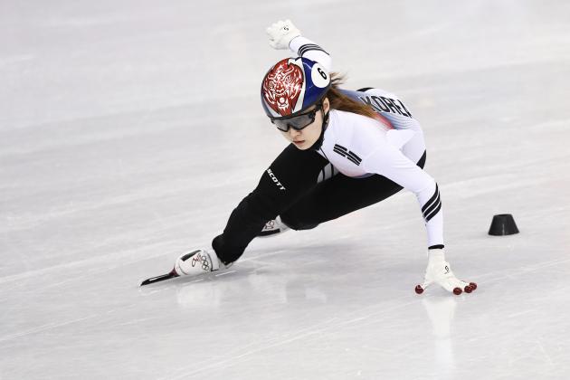 South Korea's Choi Minjeong takes part in the women's 500m short track speed skating heat event during the Pyeongchang 2018 Winter Olympic Games, at the Gangneung Ice Arena in Gangneung on February 10, 2018. / AFP PHOTO / ARIS MESSINIS        (Photo credit should read ARIS MESSINIS/AFP/Getty Images)