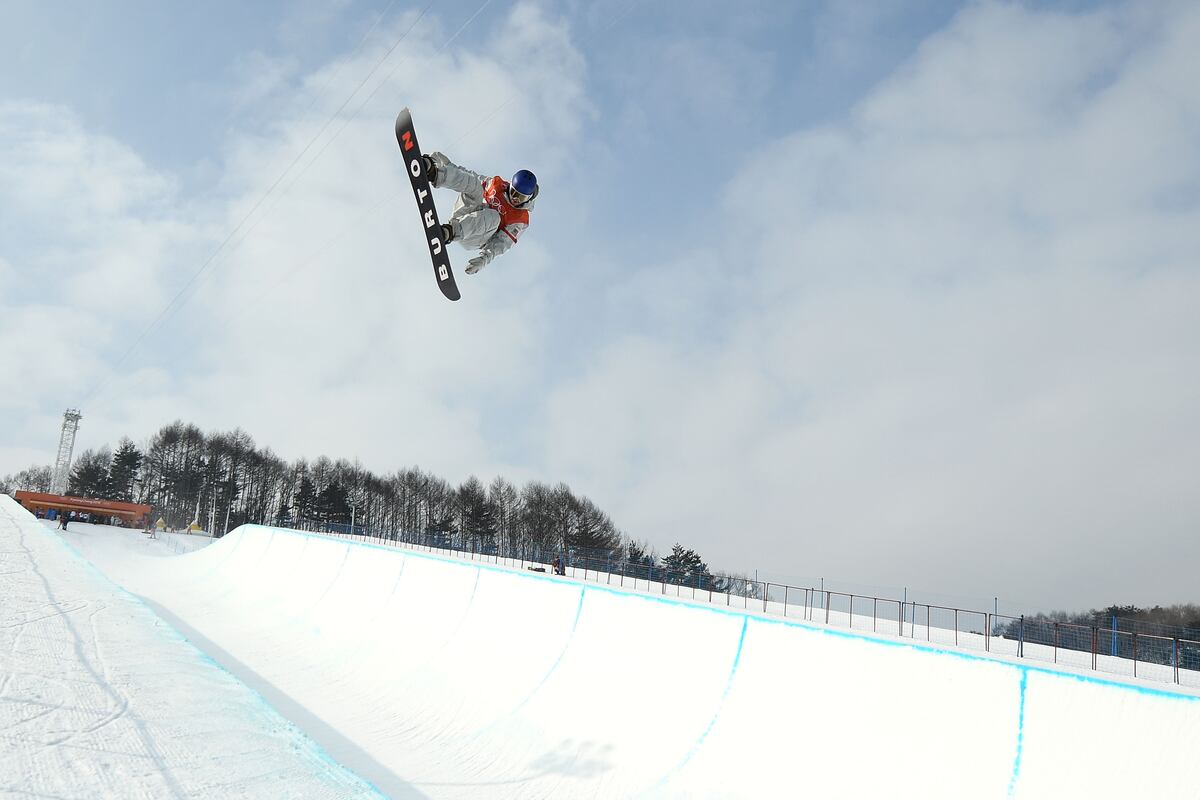 Chloe Kim Tops Snowboarding Halfpipe Qualifying at Olympics 2018