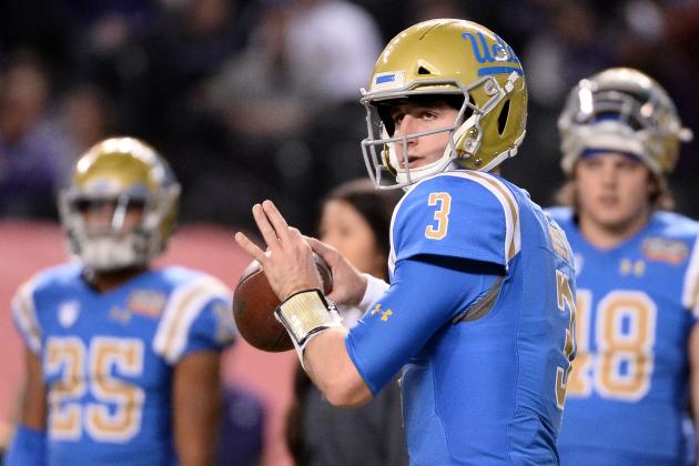 PHOENIX, AZ - DECEMBER 26:  Quarterback Josh Rosen #3 of the UCLA Bruins throws the football prior to the Cactus Bowl against Kansas State Wildcats at Chase Field on December 26, 2017 in Phoenix, Arizona. The Kansas State Wildcats won 35-17.  (Photo by Jennifer Stewart/Getty Images)