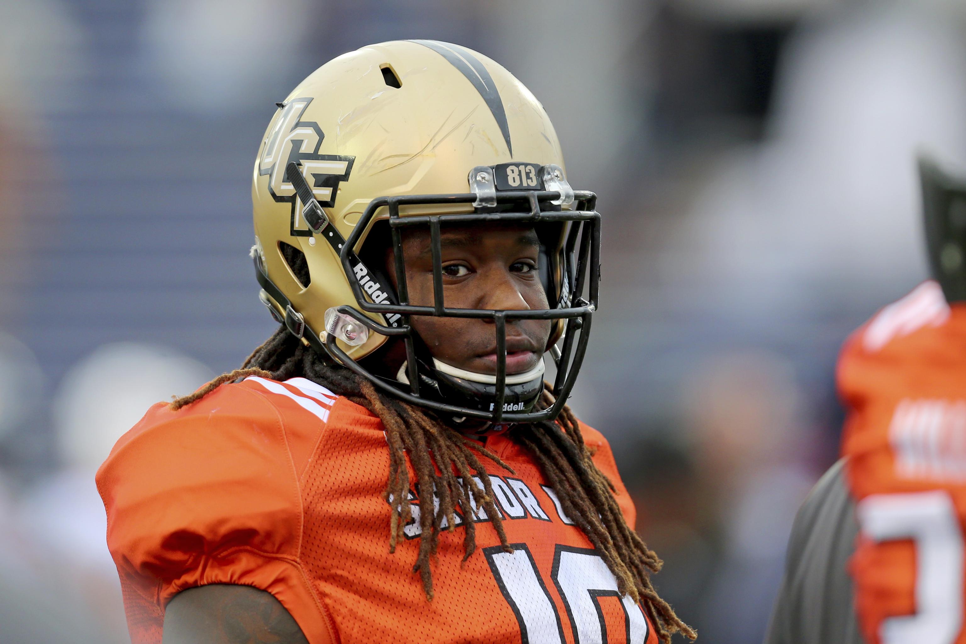 Shaquem Griffin, a linebacker with one hand, wows scouts at NFL combine -  CBS News