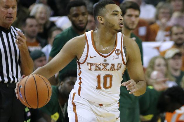 AUSTIN, TX - FEBRUARY 12: Eric Davis Jr. #10 of the Texas Longhorns moves with the ball against the Baylor Bears at the Frank Erwin Center on February  12, 2018 in Austin, Texas. (Photo by Chris Covatta/Getty Images)