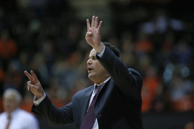 Arizona head coach Sean Miller during an NCAA college basketball game in Corvallis, Ore., Thursday, Feb. 22, 2018. (AP Photo/Timothy J. Gonzalez)
