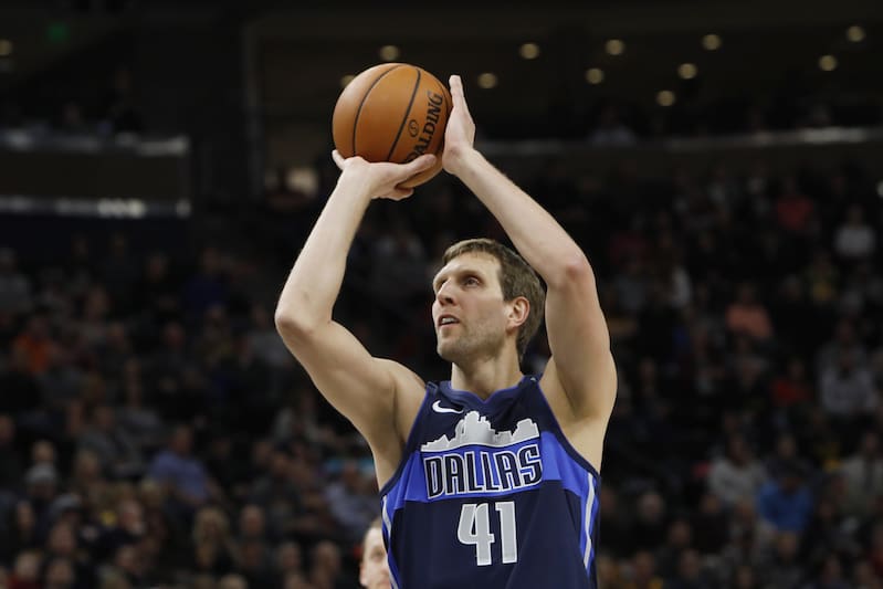 “Dirk Nowitzki”的图片搜索结果