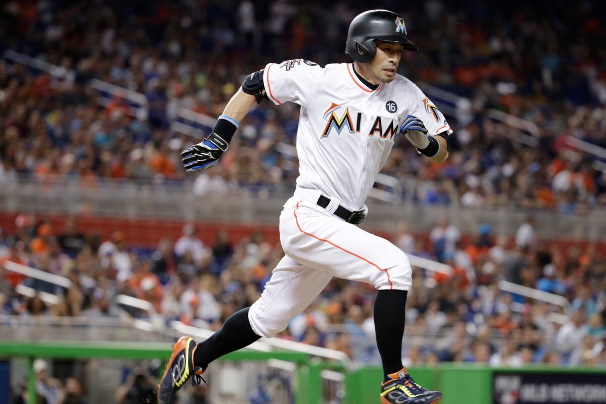 Ichiro Suzuki Rumors Mariners Close on 1Year Contract with ExSeattle