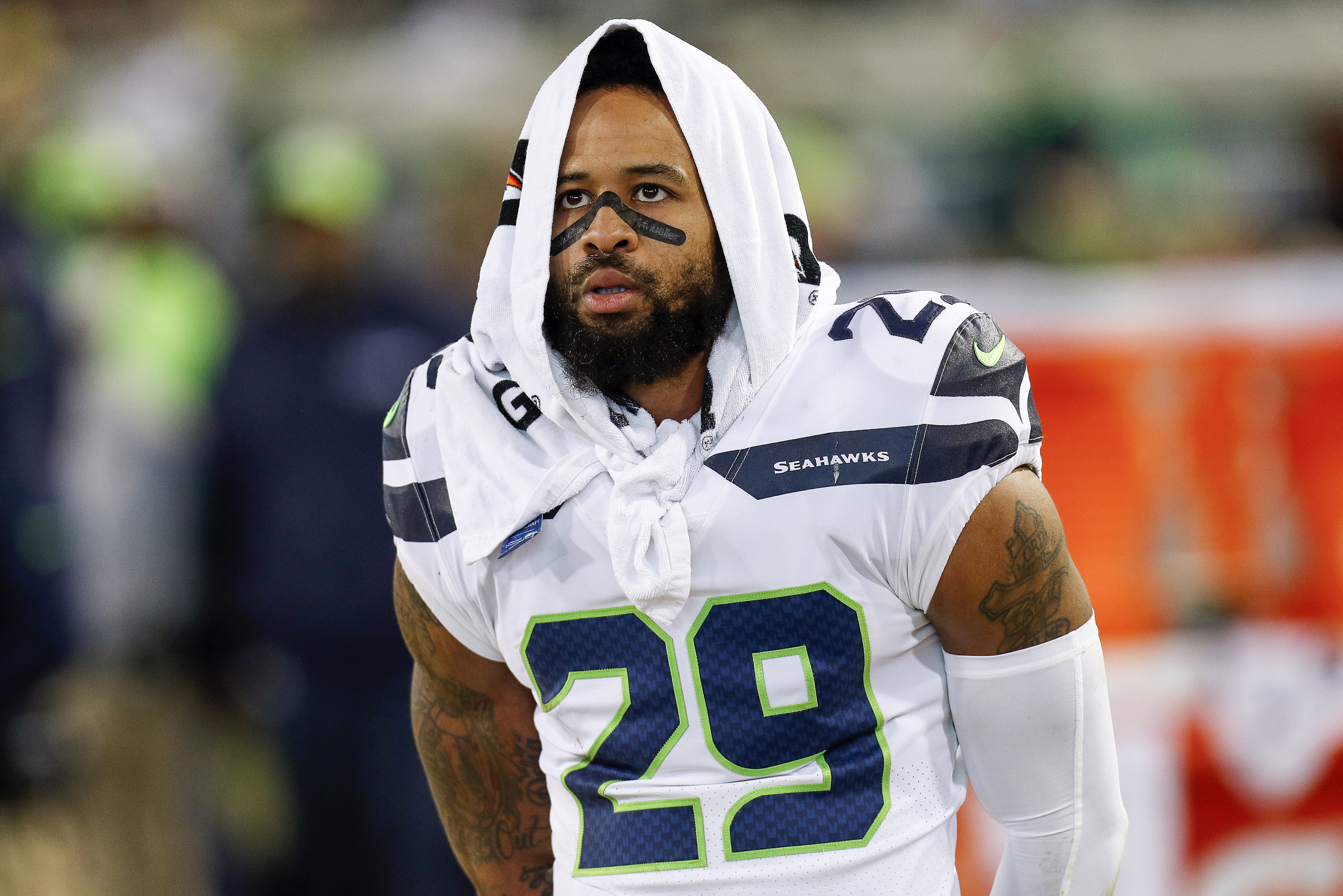 JACKSONVILLE, FL - DECEMBER 10: Safety Earl Thomas #29 of the Seattle Seahawks on the sideline with a Gatorade Towel wrapped around his head during the game against the Jacksonville Jaguars at EverBank Field on December 10, 2017 in Jacksonville, Florida. The Jaguars defeated the Seahawks 30 to 24. (Photo by Don Juan Moore/Getty Images)
