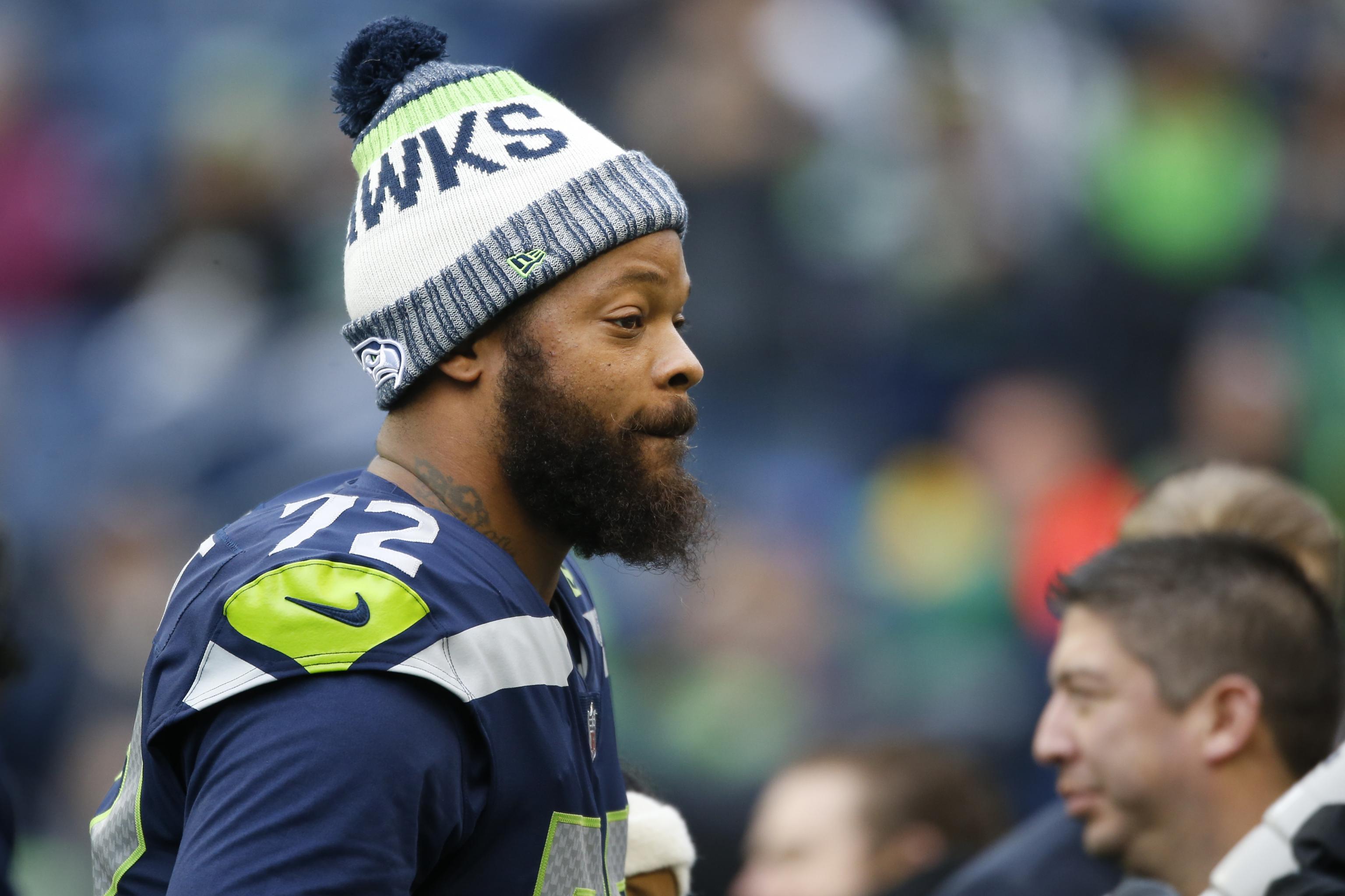 AP sources: Eagles get Michael Bennett from Seattle