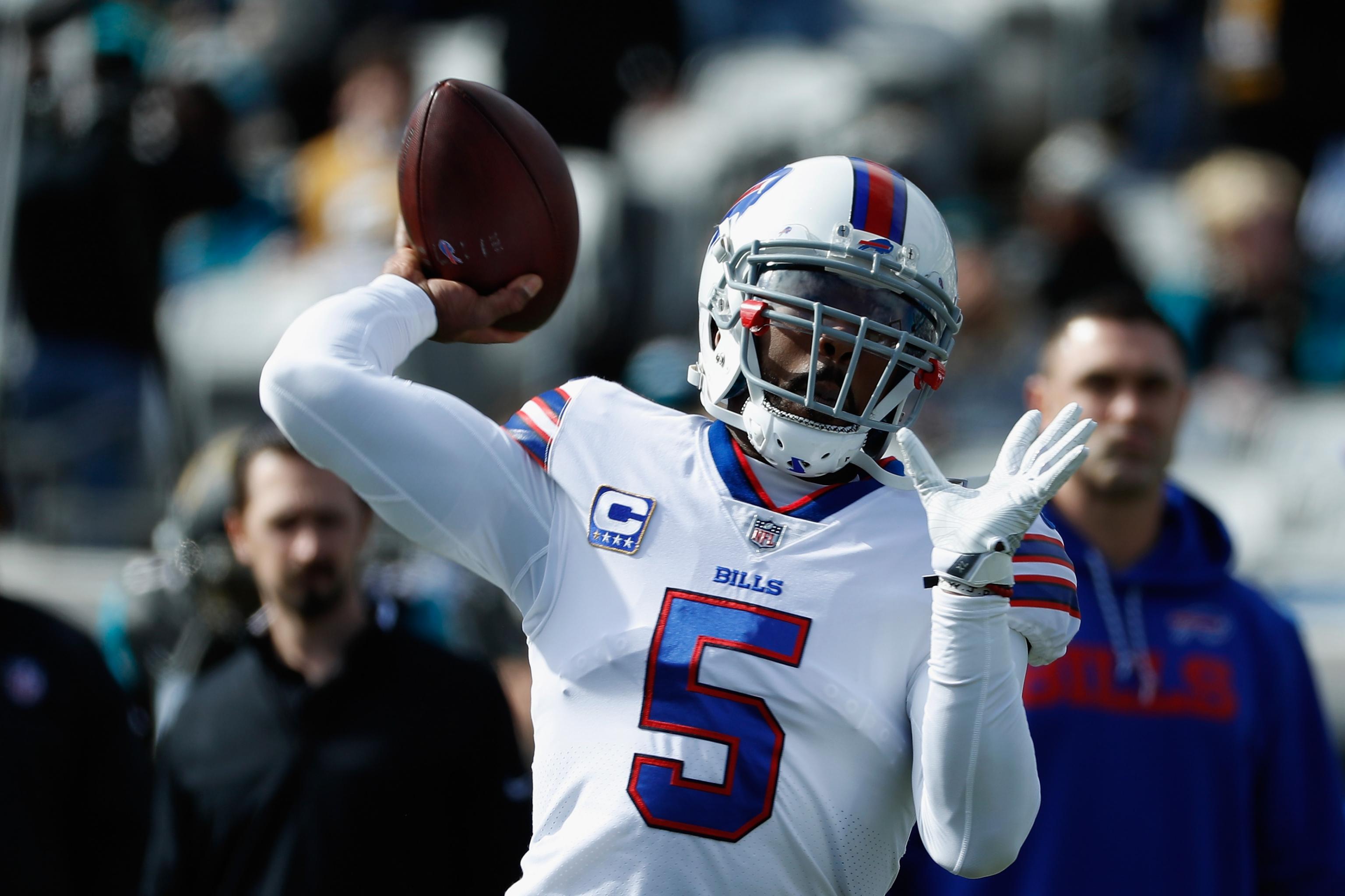 Tyrod Taylor jersey swap 