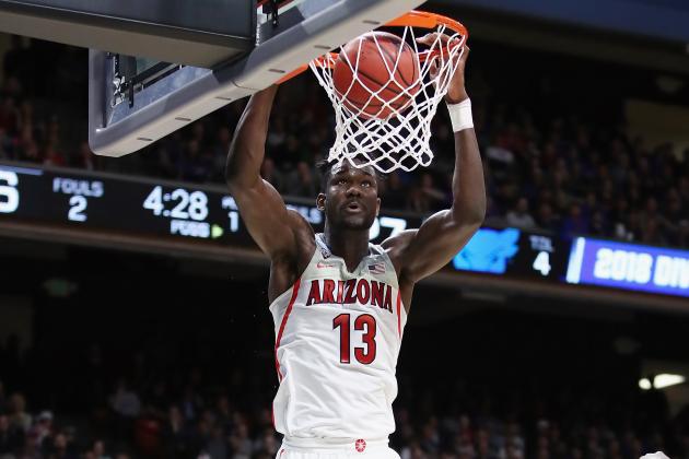 BOISE, ID - MARCH 15:  Deandre Ayton #13 of the Arizona Wildcats dunks the ball in the first half against the Buffalo Bulls during the first round of the 2018 NCAA Men's Basketball Tournament at Taco Bell Arena on March 15, 2018 in Boise, Idaho.  (Photo by Ezra Shaw/Getty Images)