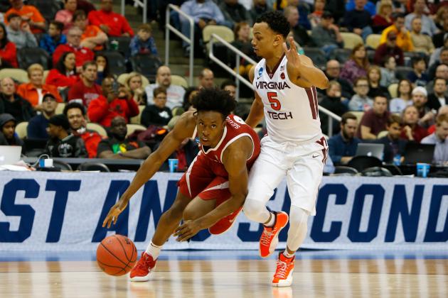 PITTSBURGH, PA - MARCH 15:  Collin Sexton #2 of the Alabama Crimson Tide drives to the basket against Justin Robinson #5 of the Virginia Tech Hokies during the first half of the game in the first round of the 2018 NCAA Men's Basketball Tournament at PPG PAINTS Arena on March 15, 2018 in Pittsburgh, Pennsylvania.  (Photo by Justin K. Aller/Getty Images)