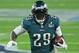 MINNEAPOLIS, MN - FEBRUARY 04: LeGarrette Blount #29 of the Philadelphia Eagles runs against the New England Patroits during Super Bowl Lll at U.S. Bank Stadium on February 4, 2018 in Minneapolis, Minnesota. The Eagles defeated the Patriots 41-33. (Photo by Jonathan Daniel/Getty Images)