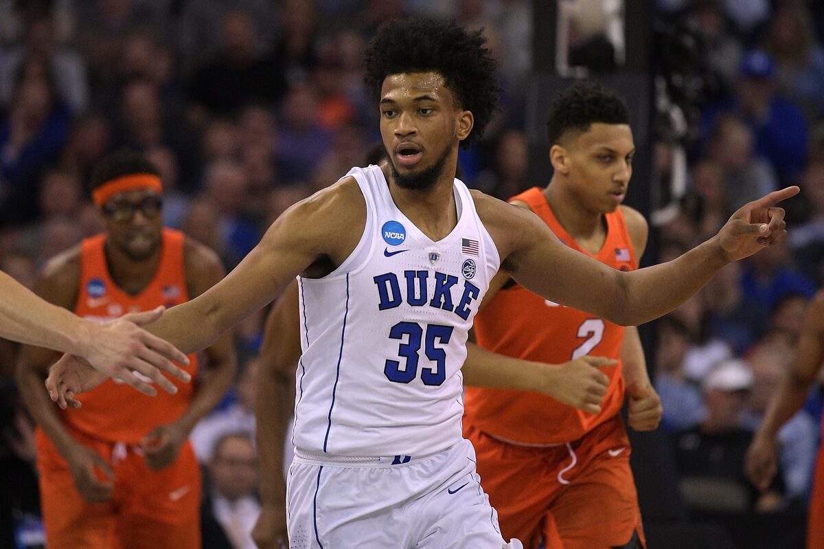 Marvin Bagley III Throws Down AlleyOop vs. Syracuse After Calling for