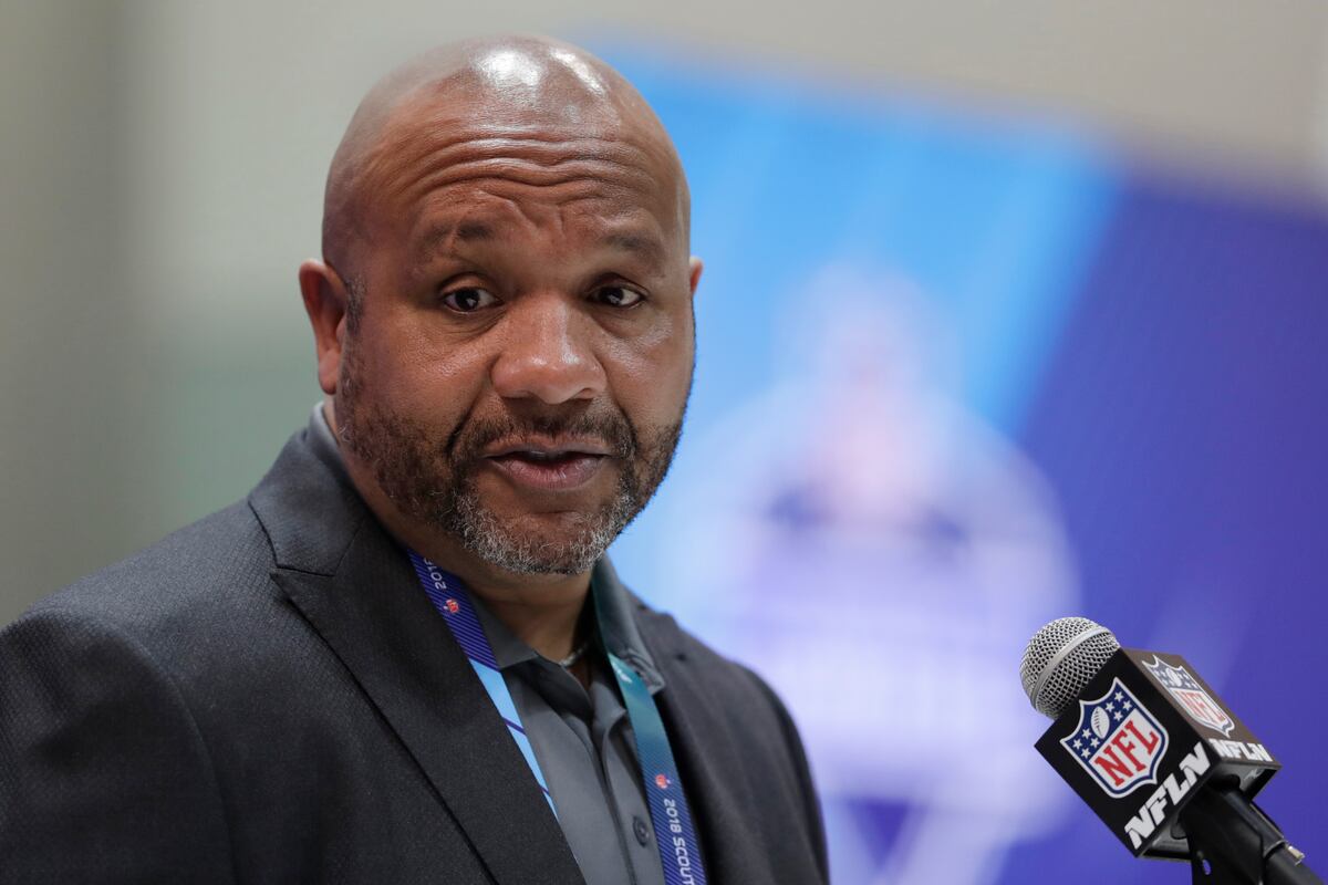 Hue Jackson on Browns Picking QB in 2018 NFL Draft: 'I Think the Guy's