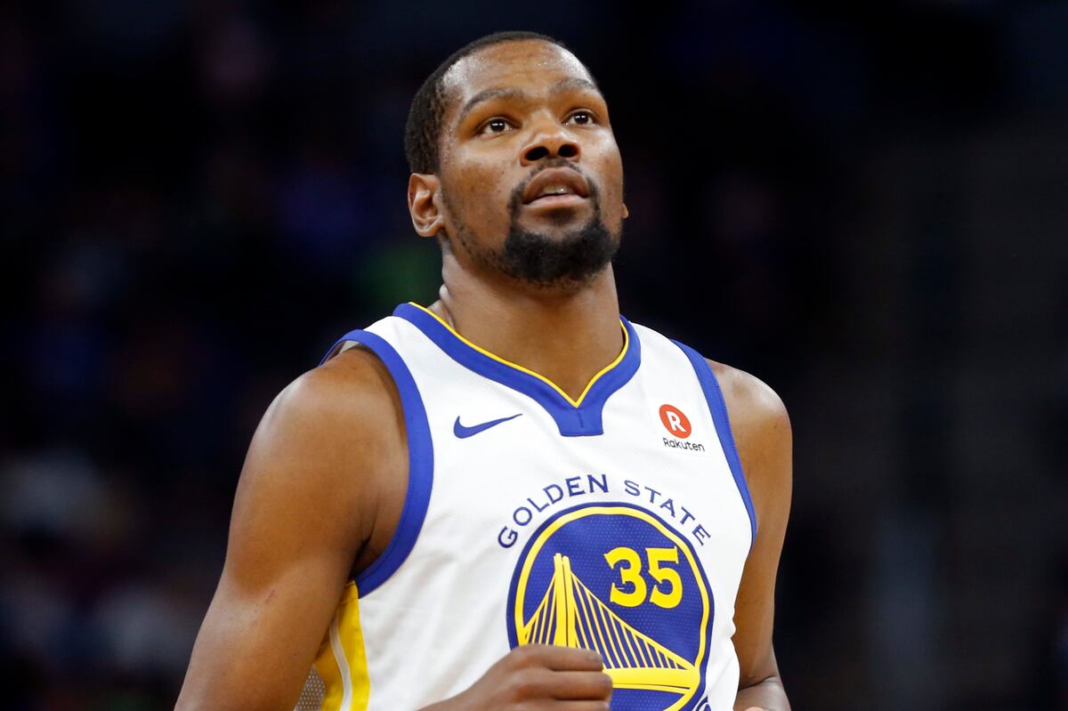 Kevin Durant, Dwyane Wade Among J. Walter Kennedy Citizenship Award