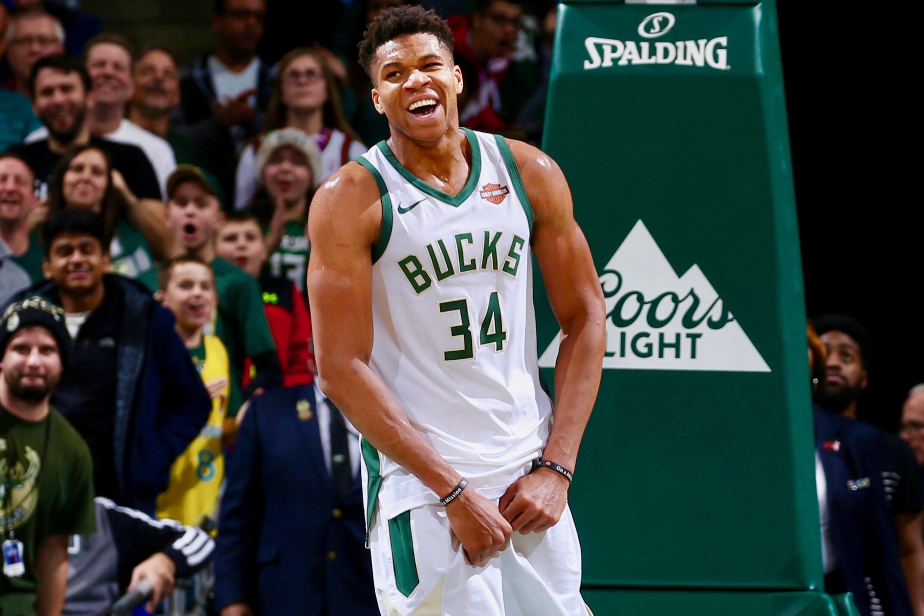 Giannis Antetokounmpo I M Still The Nba S Mvp Favorite Bleacher