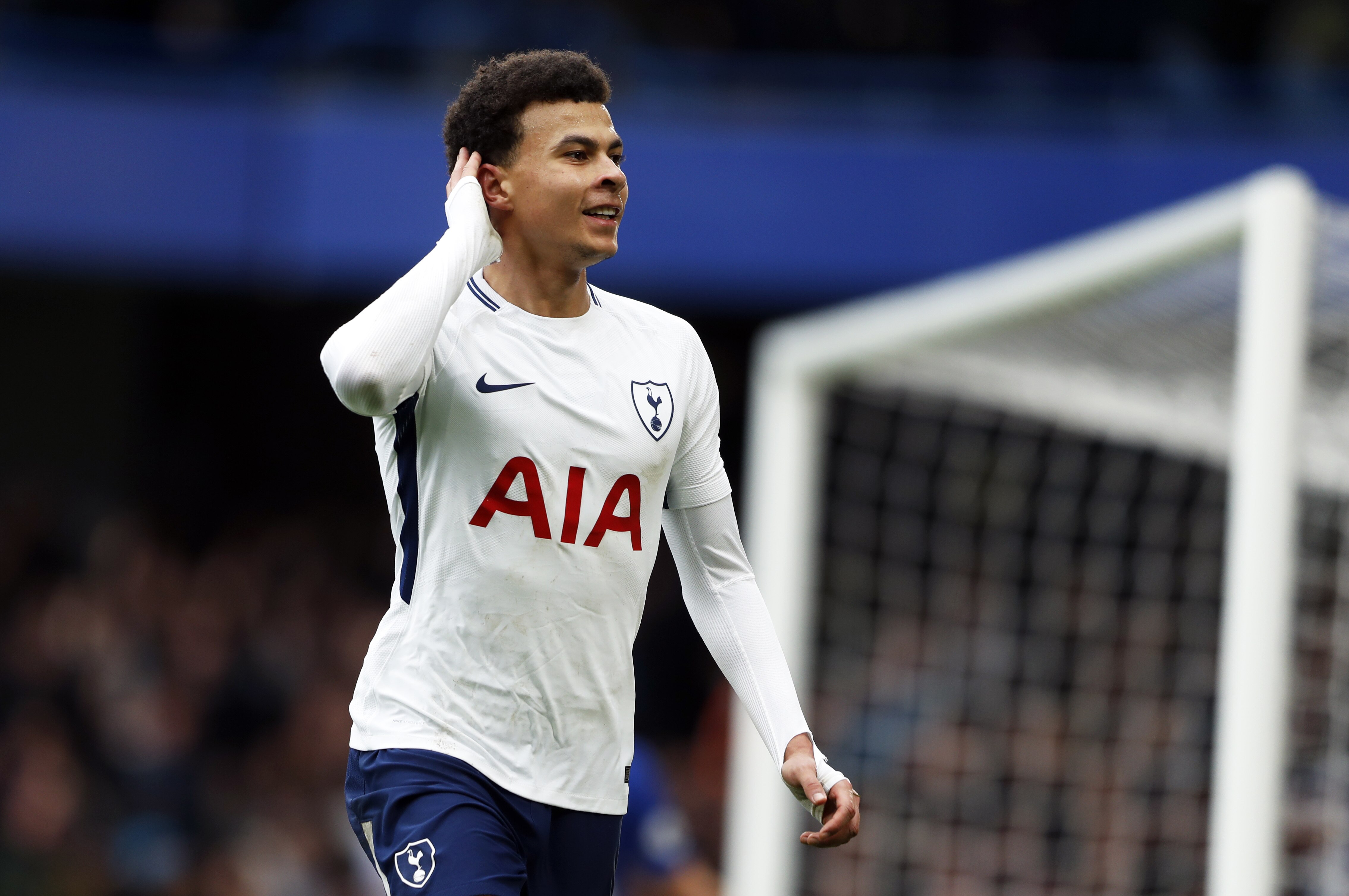 Epl Table 2018 Week 32 Standings After Sunday S Premier League