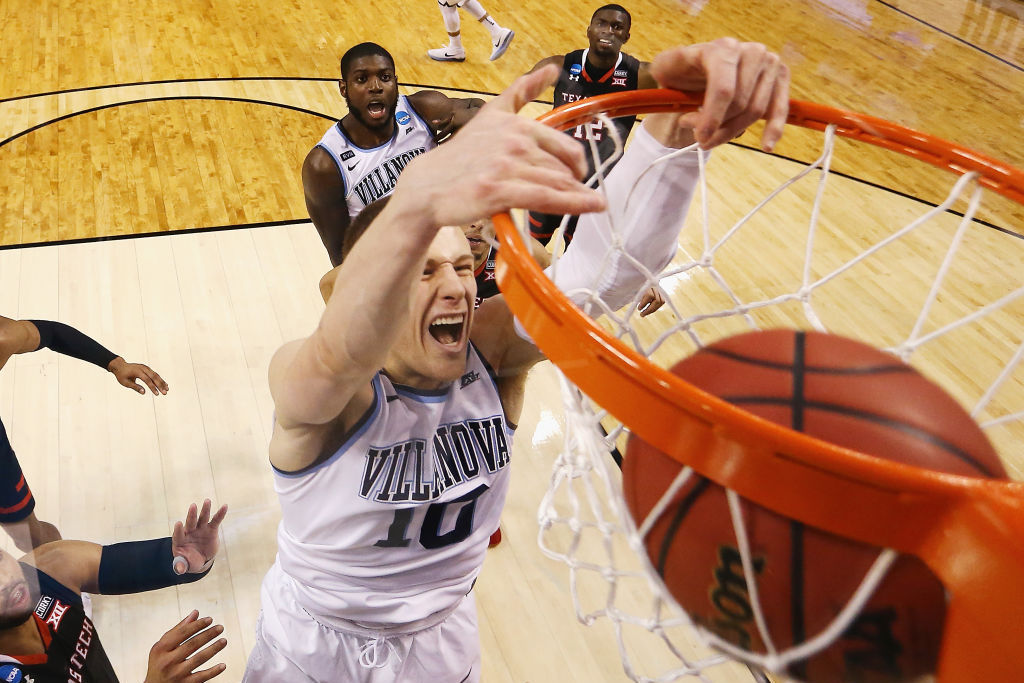 Donte DiVincenzo leads Villanova to NCAA championship in 79-62 win over  Michigan