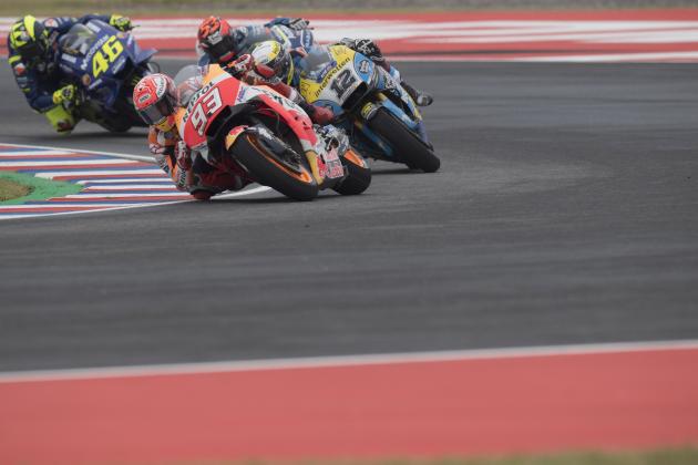 RIO HONDO, ARGENTINA - APRIL 07:  Marc Marquez of Spain and Repsol Honda Team leads the field during the qualifying practice during the MotoGp of Argentina - Qualifying on April 7, 2018 in Rio Hondo, Argentina.  (Photo by Mirco Lazzari gp/Getty Images)
