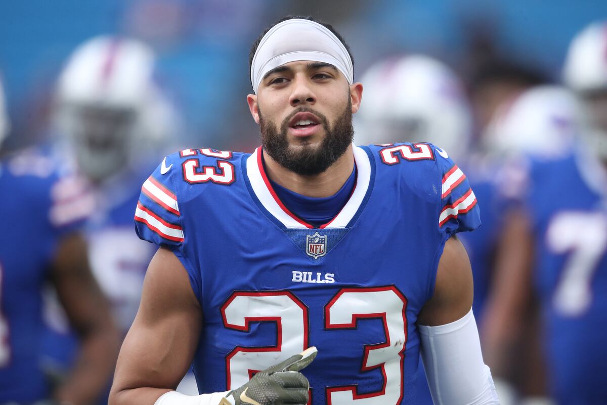 Micah Hyde: Fine QBs for WRs Suffering Helmet-to-Helmet Hits | Bleacher