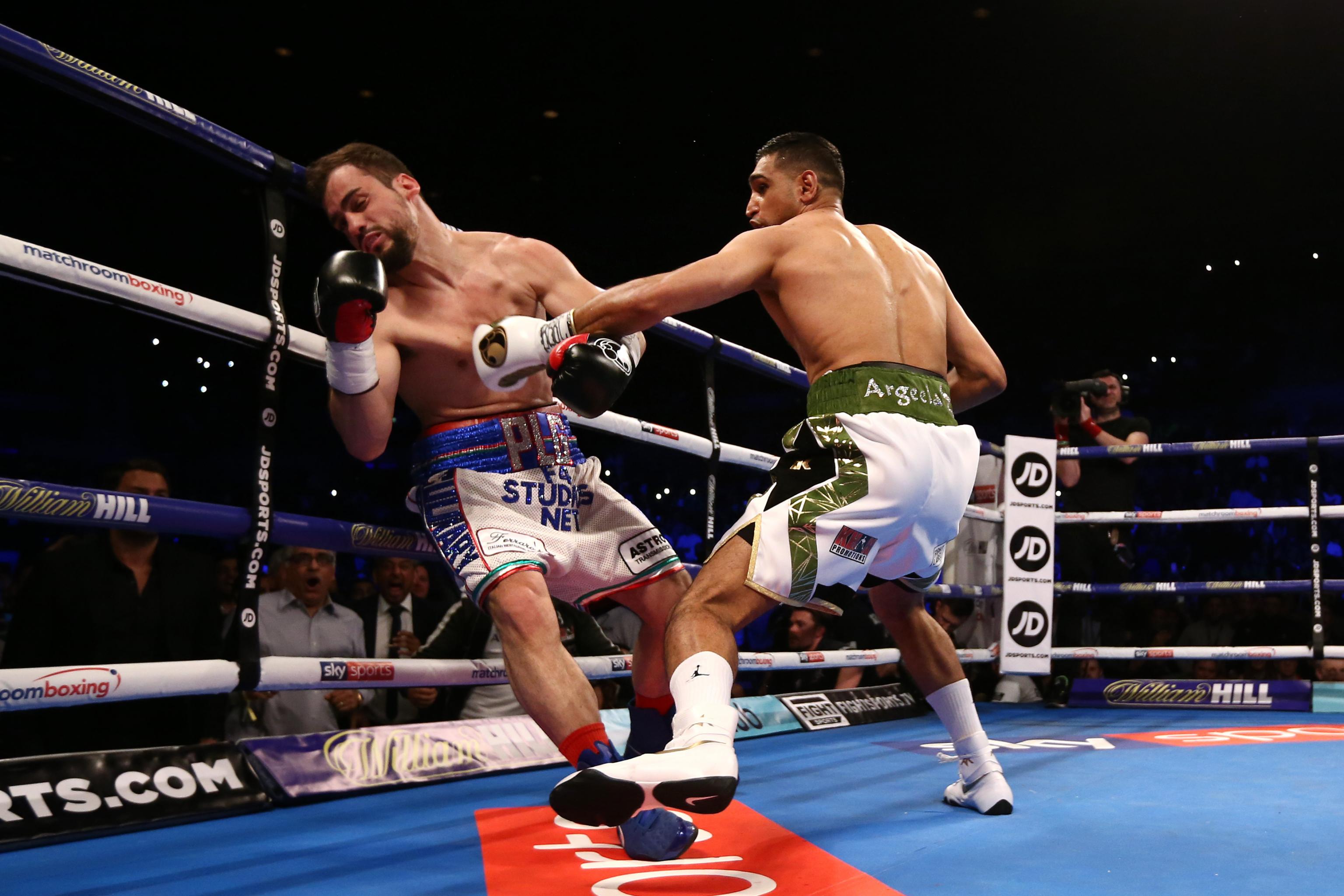 Boxing: Knockdown may help Khan to wait for world