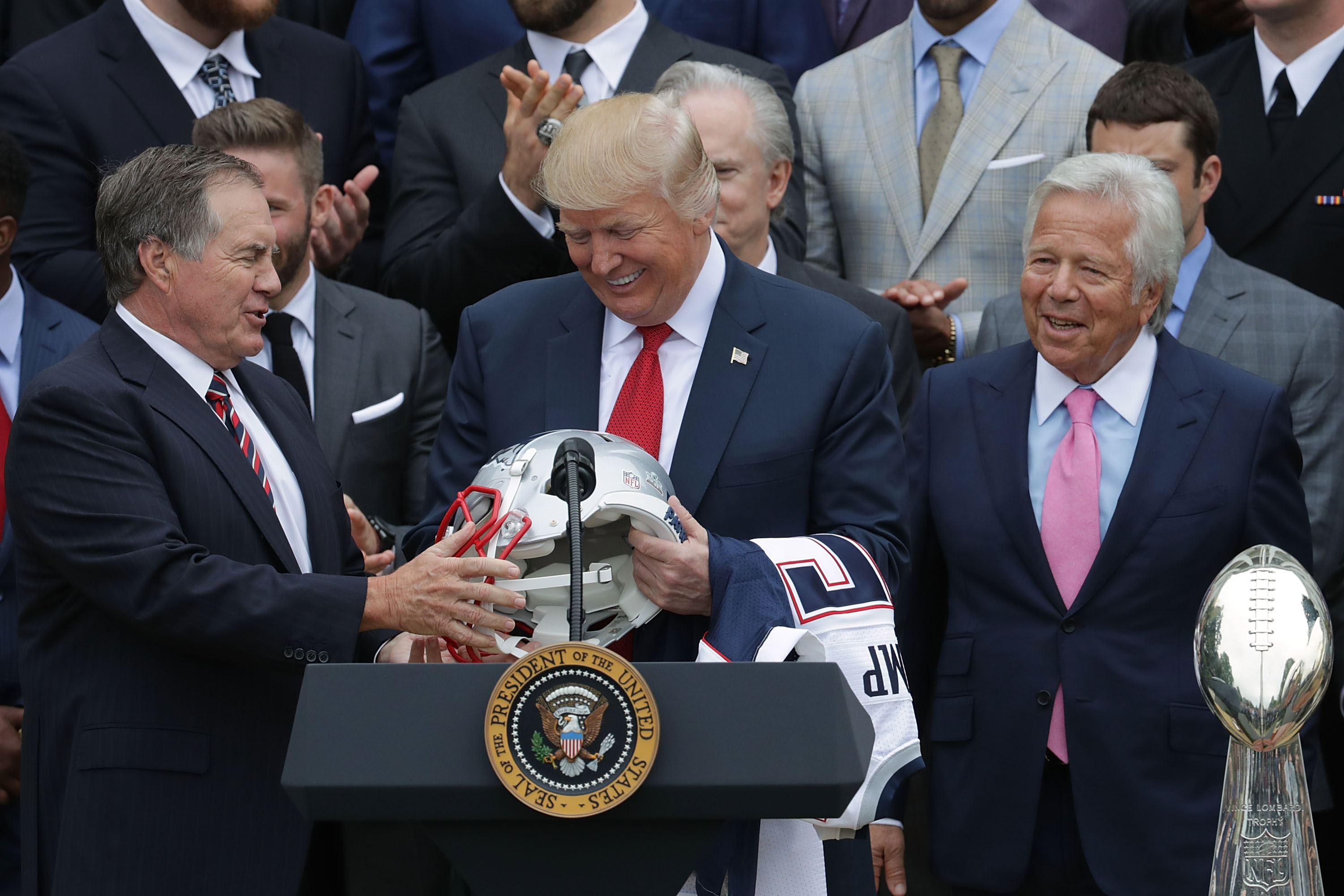 Donald Trump touts successful World Cup bid, thanks Robert Kraft