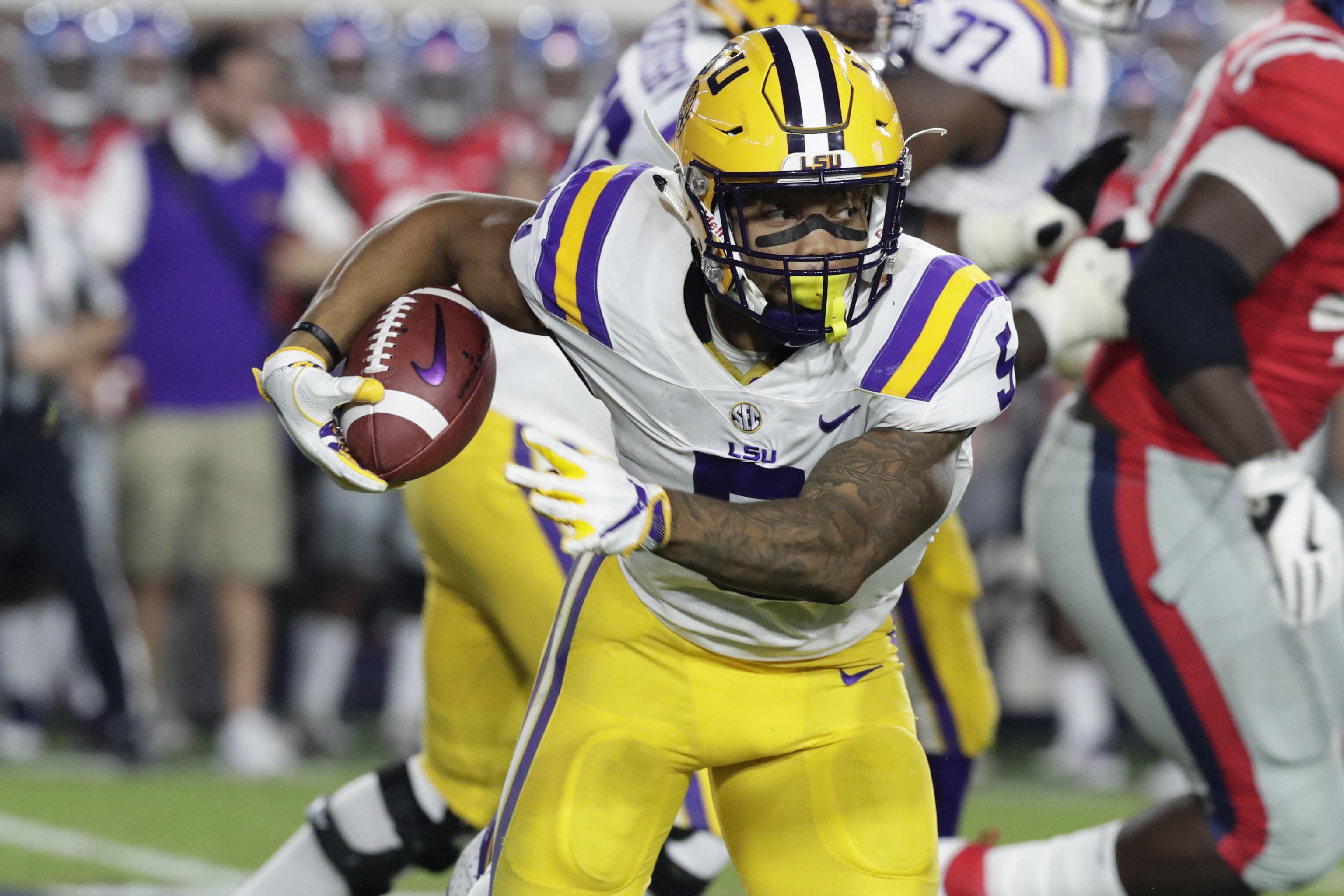 EAGLES TAKE LSU RB DERRIUS GUICE IN THIS MOCK DRAFT!