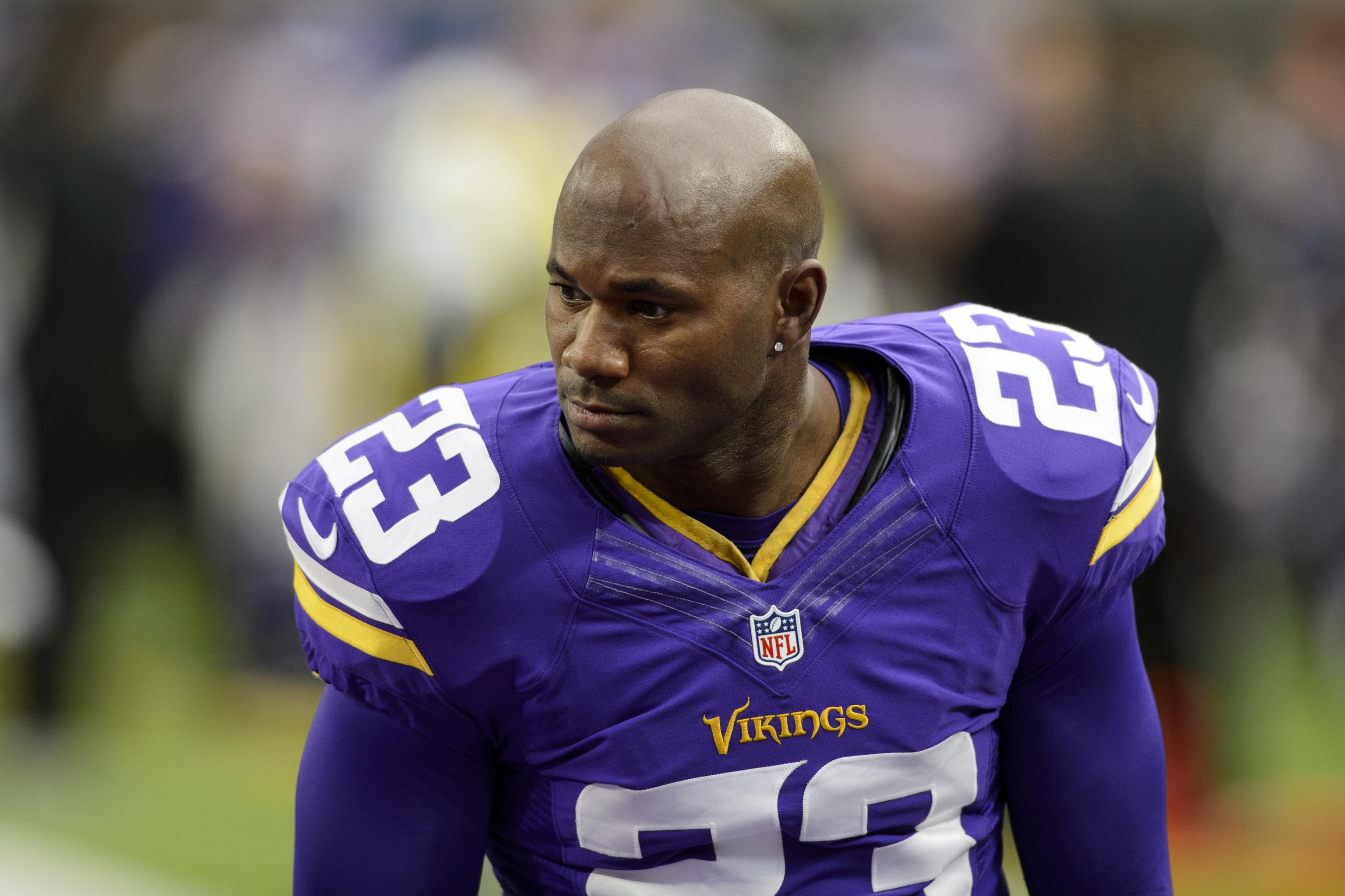 Minnesota Vikings cornerback Terence Newman on the field during an News  Photo - Getty Images