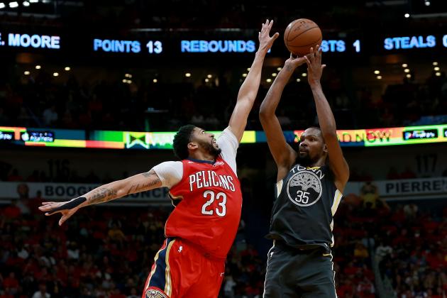 NEW ORLEANS, LA - MAY 06:  Kevin Durant #35 of the Golden State Warriors shoots against Anthony Davis #23 of the New Orleans Pelicans during the second half of Game Four of the Western Conference Semifinals of the 2018 NBA Playoffsat the Smoothie King Center on May 6, 2018 in New Orleans, Louisiana. NOTE TO USER: User expressly acknowledges and agrees that, by downloading and or using this photograph, User is consenting to the terms and conditions of the Getty Images License Agreement.  (Photo by Sean Gardner/Getty Images)