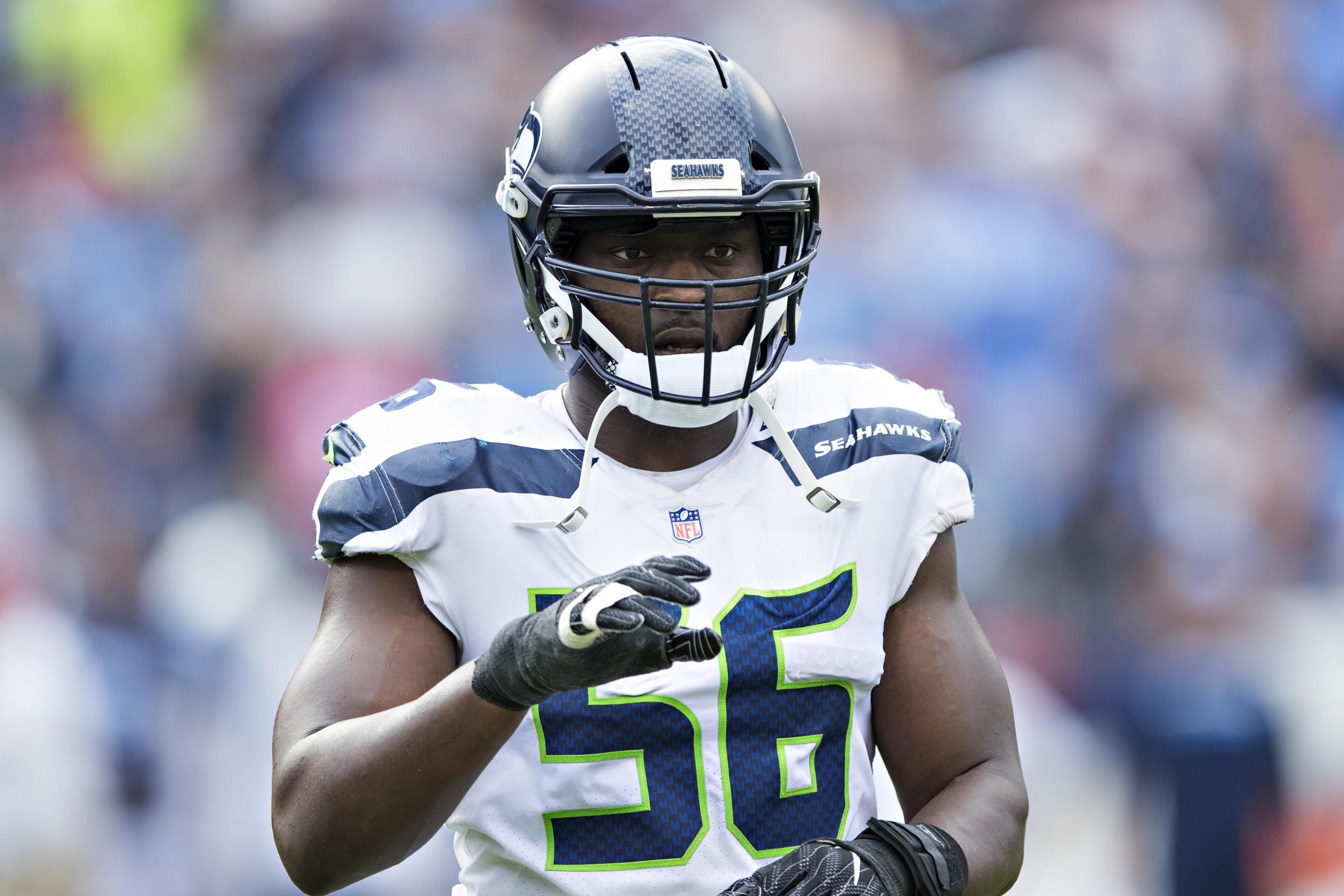 Seahawks' Cliff Avril