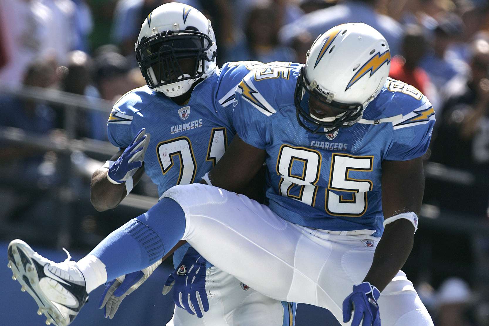 Chargers Thank Antonio Gates for 15 Unforgettable Seasons