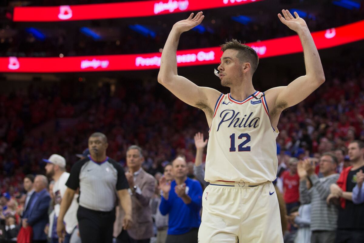 T.J. McConnell Contract Option to Be Exercised by 76ers ...