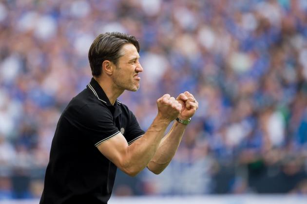 GELSENKIRCHEN, GERMANY - May 12: Head coach Niko Kovac of Frankfurt gestures during the Bundesliga match between FC Schalke 04 and Eintracht Frankfurt at Veltins Arena on May 12, 2018 in Gelsenkirchen, Germany. (Photo by TF-Images/Getty Images)
