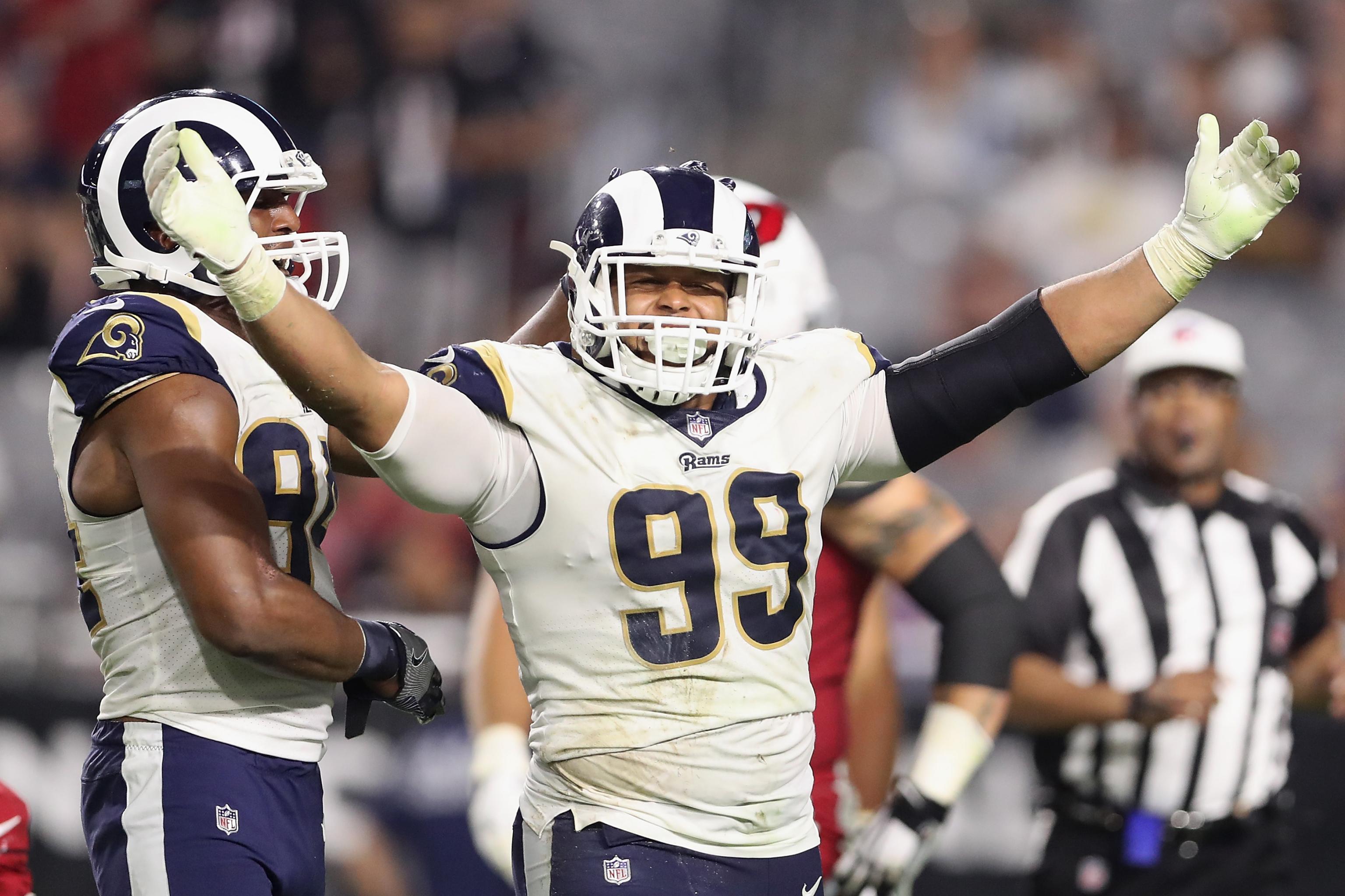 Aaron Donald receives PFF's top award as best NFL player in 2018