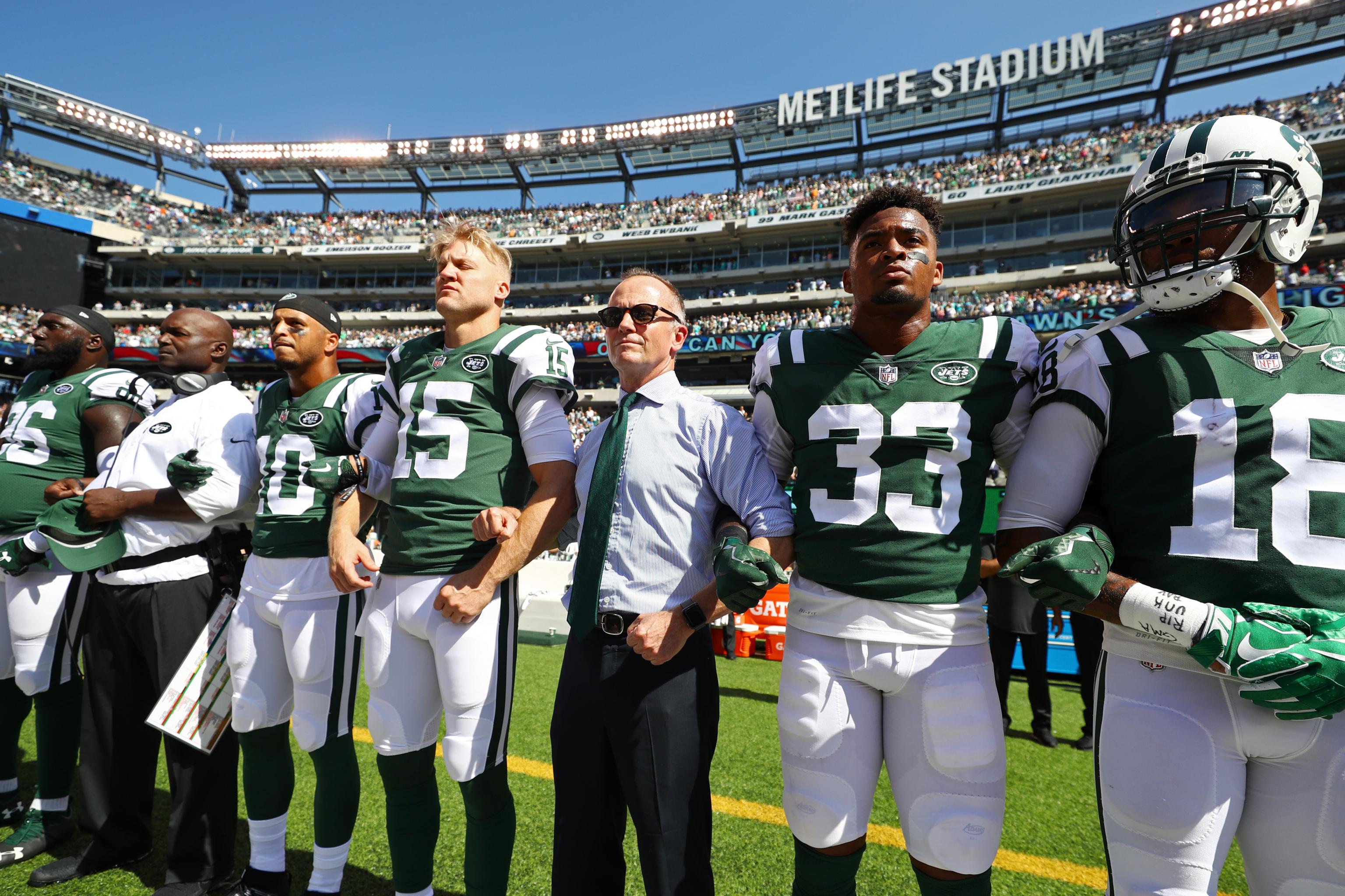 Jets Owner Christopher Johnson Says He Will Pay Players' Anthem