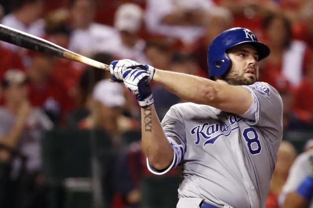 Kansas City Royals' Mike Moustakas swings during the sixth inning of a baseball game against the St. Louis Cardinals Monday, May 21, 2018, in St. Louis. (AP Photo/Jeff Roberson)