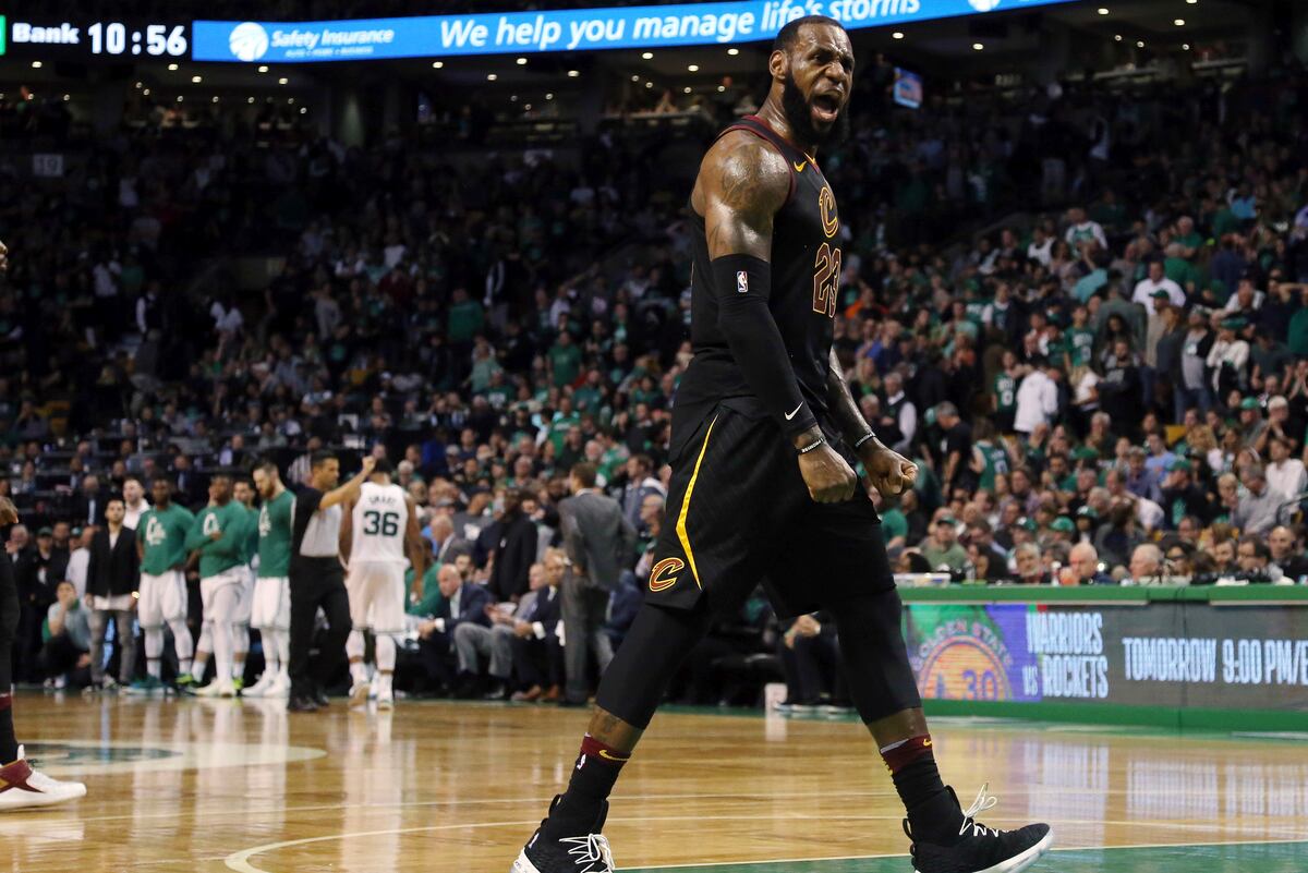 Sports World Hails Lebron James Greatness After Making 8th Straight Sports World Hails Lebron James Greatness After Making 8th Straight